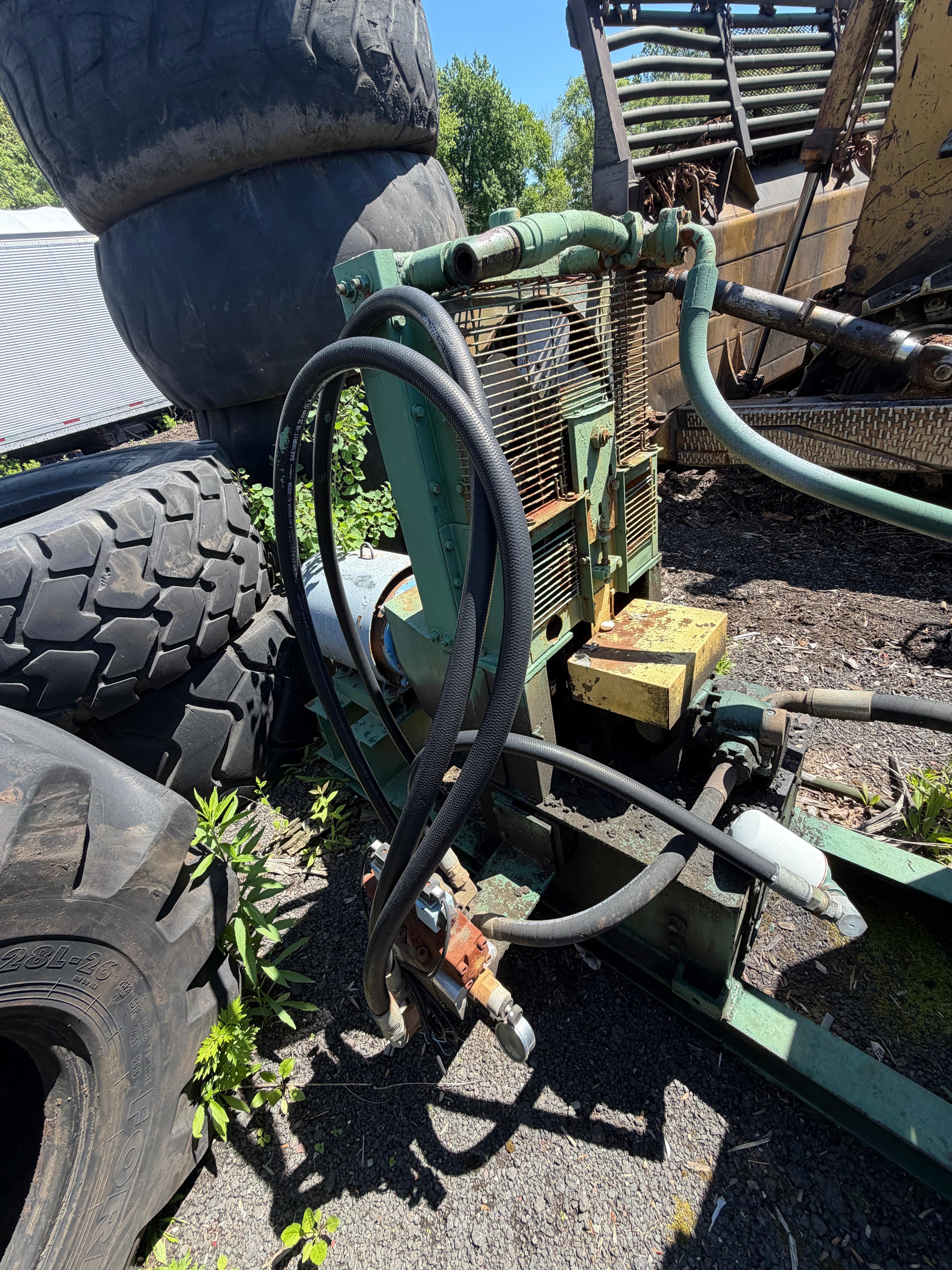 Linden Log Loader — Ellington, CT — $15,000 — photo 3