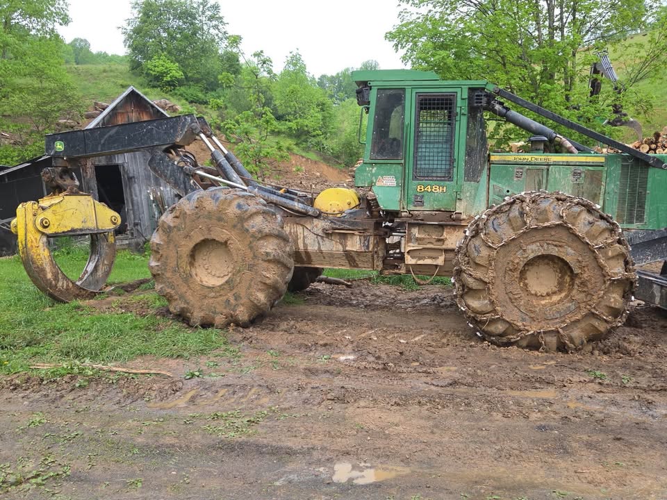 2014 John Deere 848H — Granite Falls, NC — $87,500 — photo 2