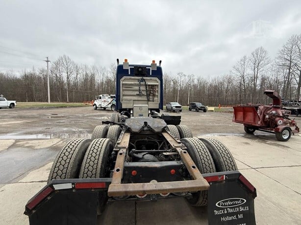 2021 Freightliner 122SD — Ashtabula, Ohio — $210,000 — photo 8