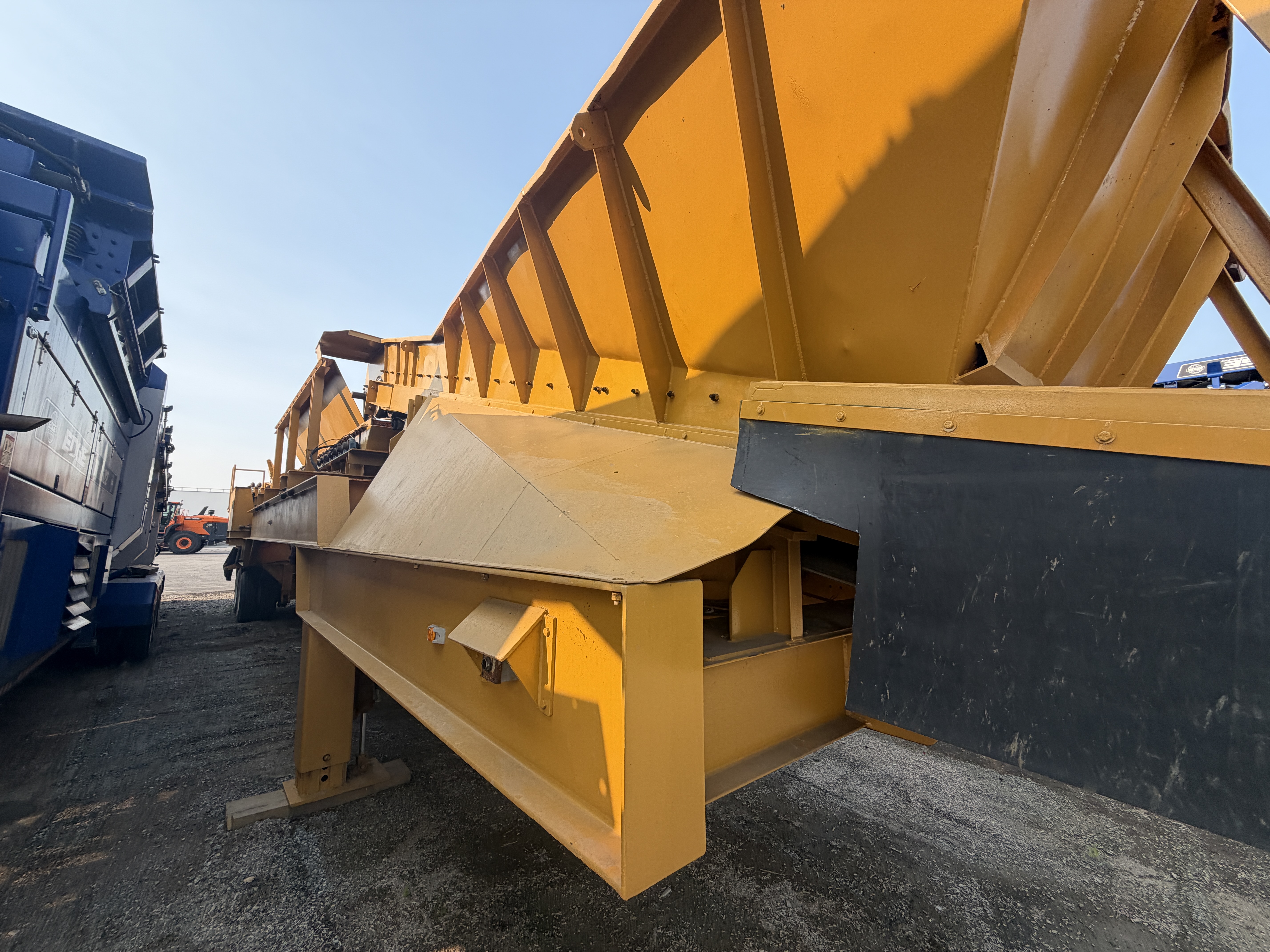 1997 Continental Biomass Industries Portable Pre-Screener — North Kingstown, RI — $195,000 — photo 6