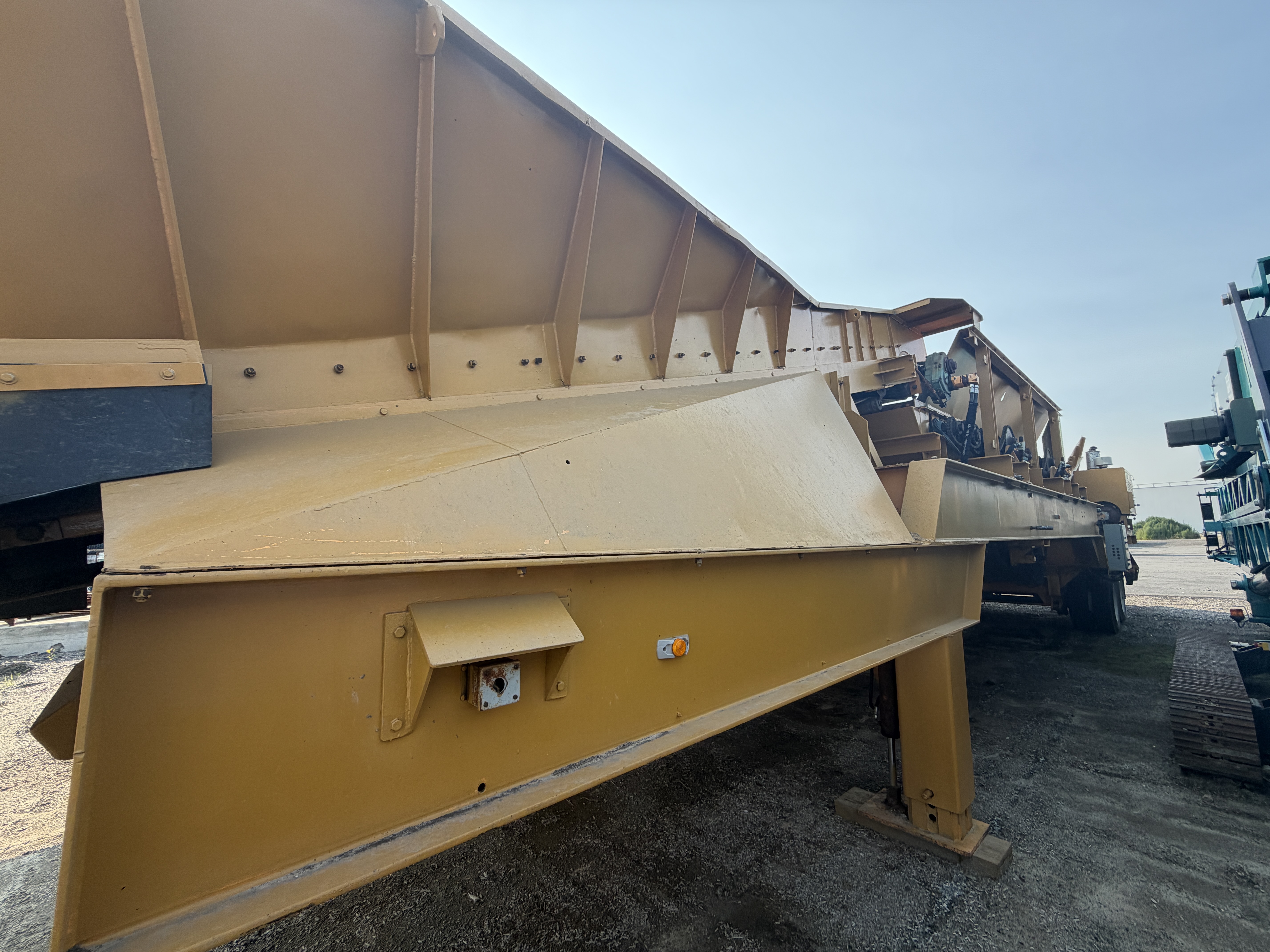 1997 Continental Biomass Industries Portable Pre-Screener — North Kingstown, RI — $195,000 — photo 8