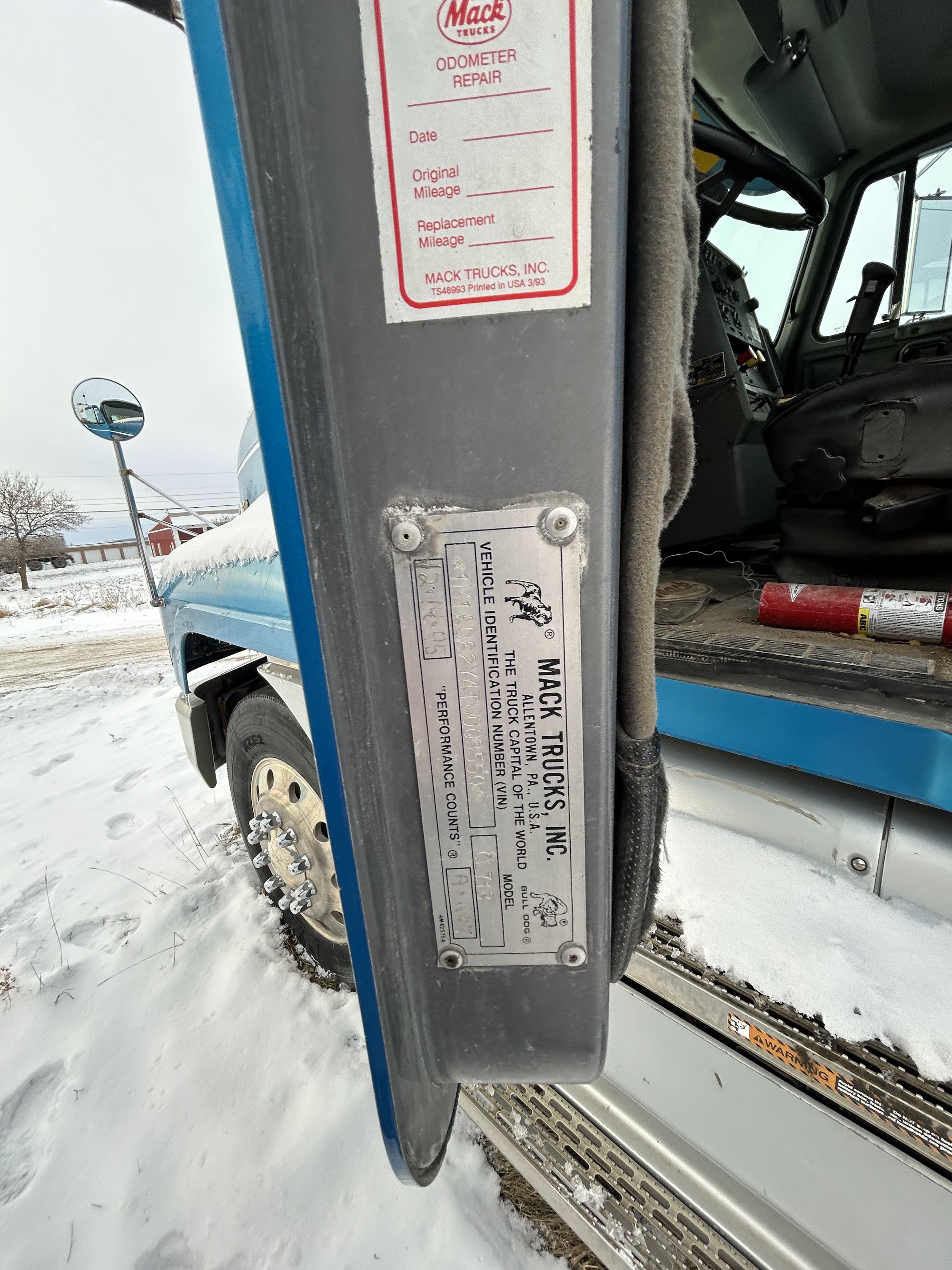 1996 Mack CL713 — Middleboro, VT — $15,000 — photo 2