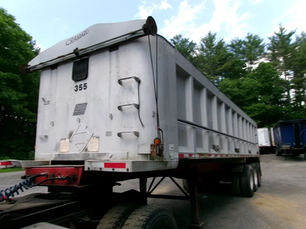 1999 East Tri-Axle Dump Trailer — $14,900 — photo 12
