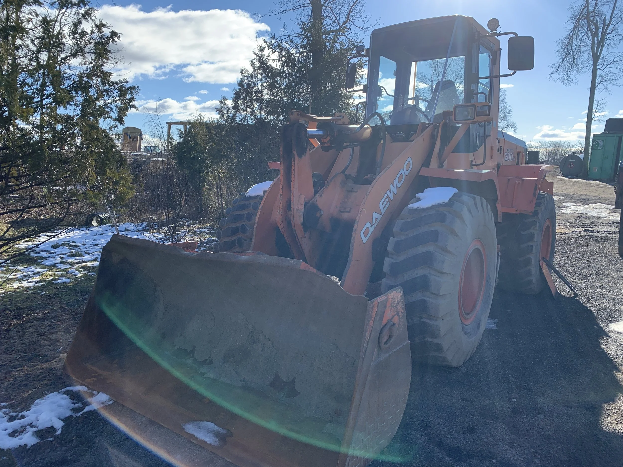 2004 Doosan Mega 200 — Doosan Mega — Reading, Massachusetts