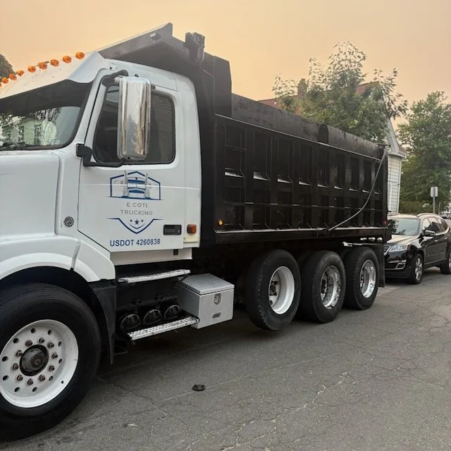 2007 Volvo VNL — Reading, Massachusetts — $55,000 — photo 5