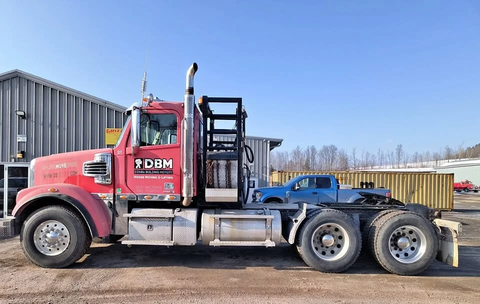 2011 Freightliner Coronado Truck Tractor / Winch Truck — Freightliner Coronado — Reading, Massachusetts