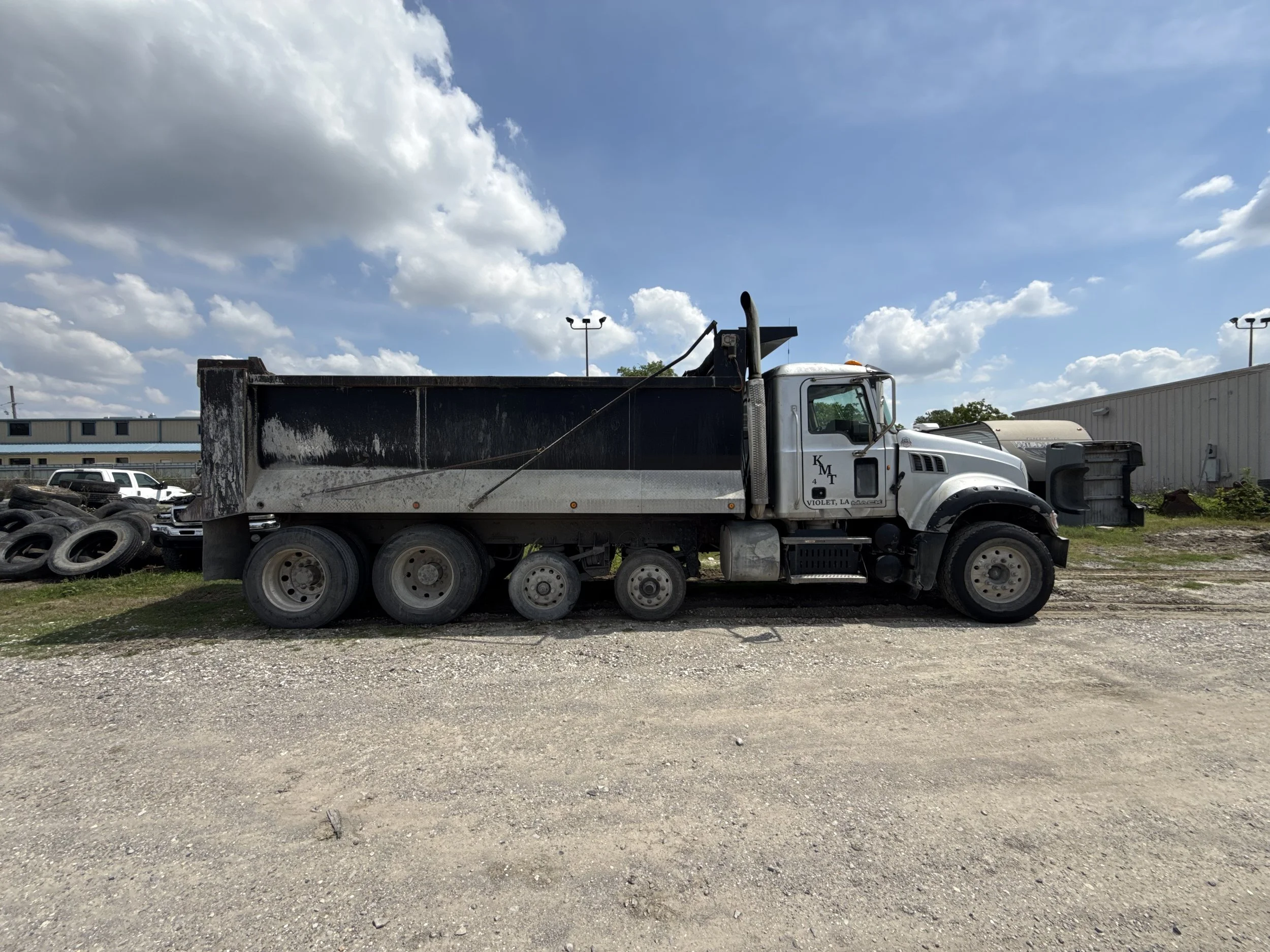 2012 Mack GU713 Quad-Axle Dump Truck — Mack GU713 — Reading, Massachusetts
