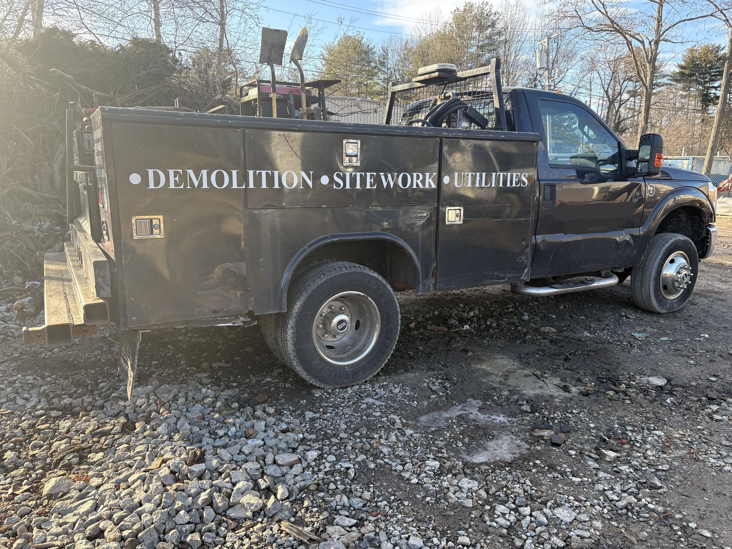 2015 Ford F350 — Reading, Massachusetts — $15,900 — photo 3