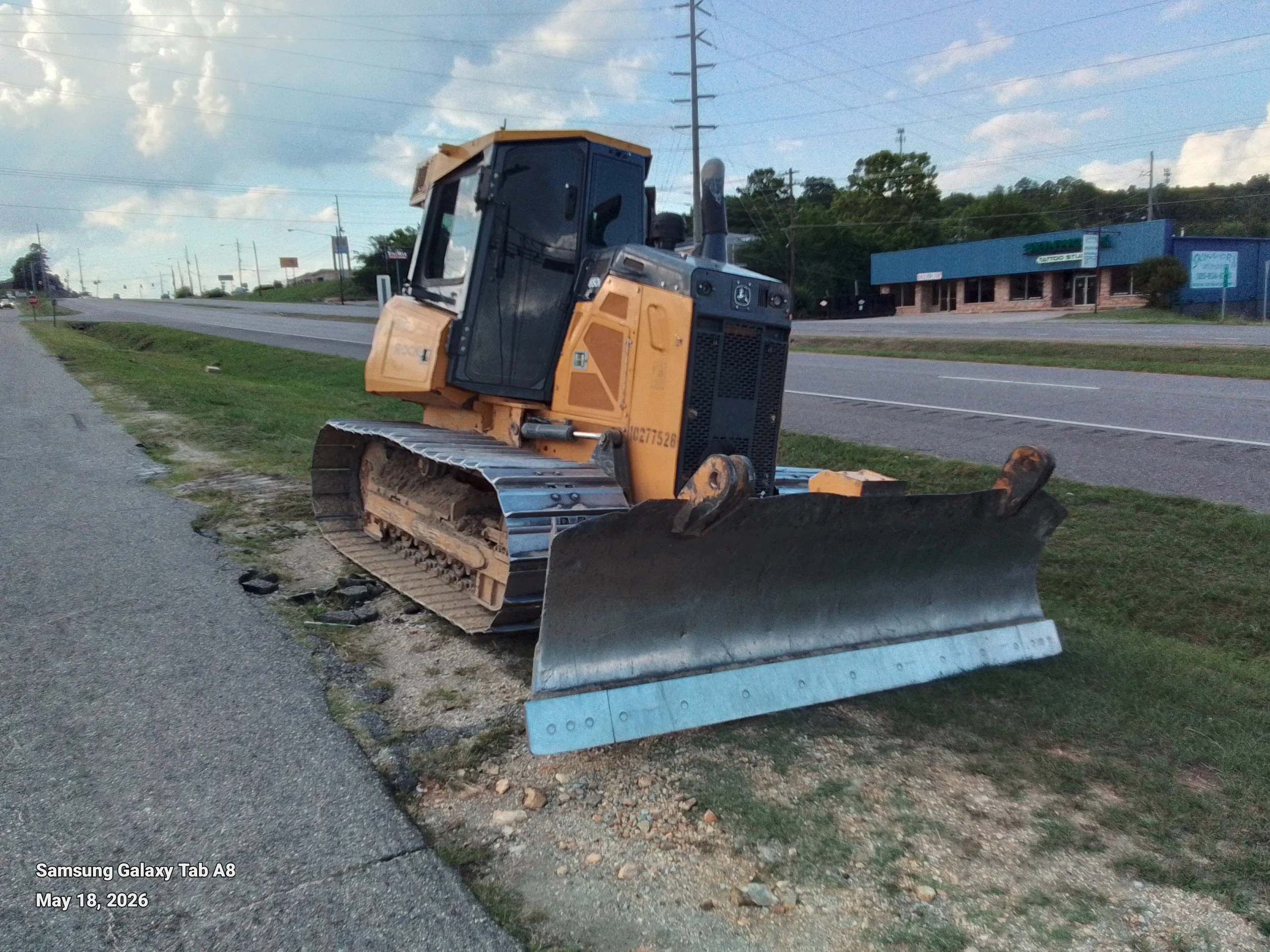 2019 John Deere 650K LGP — John Deere — Reading, Massachusetts