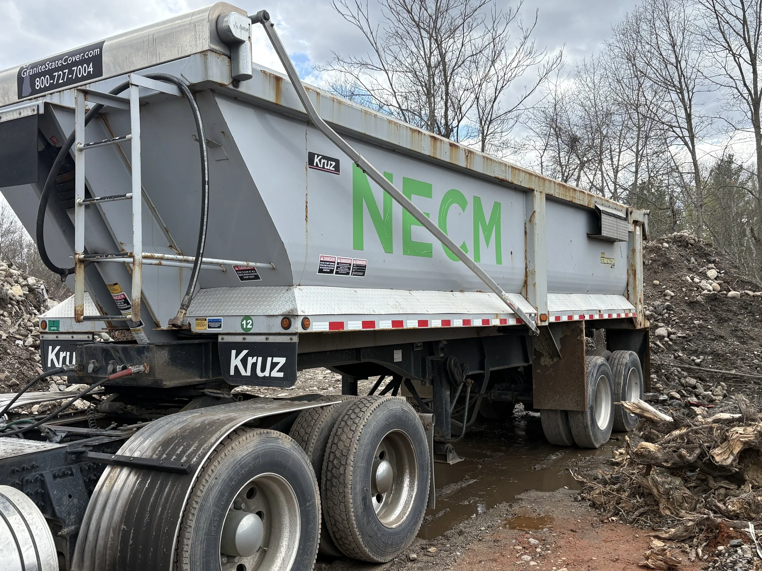 2019 Kruz Steel Dump Trailer — Kruz Steel — Reading, Massachusetts
