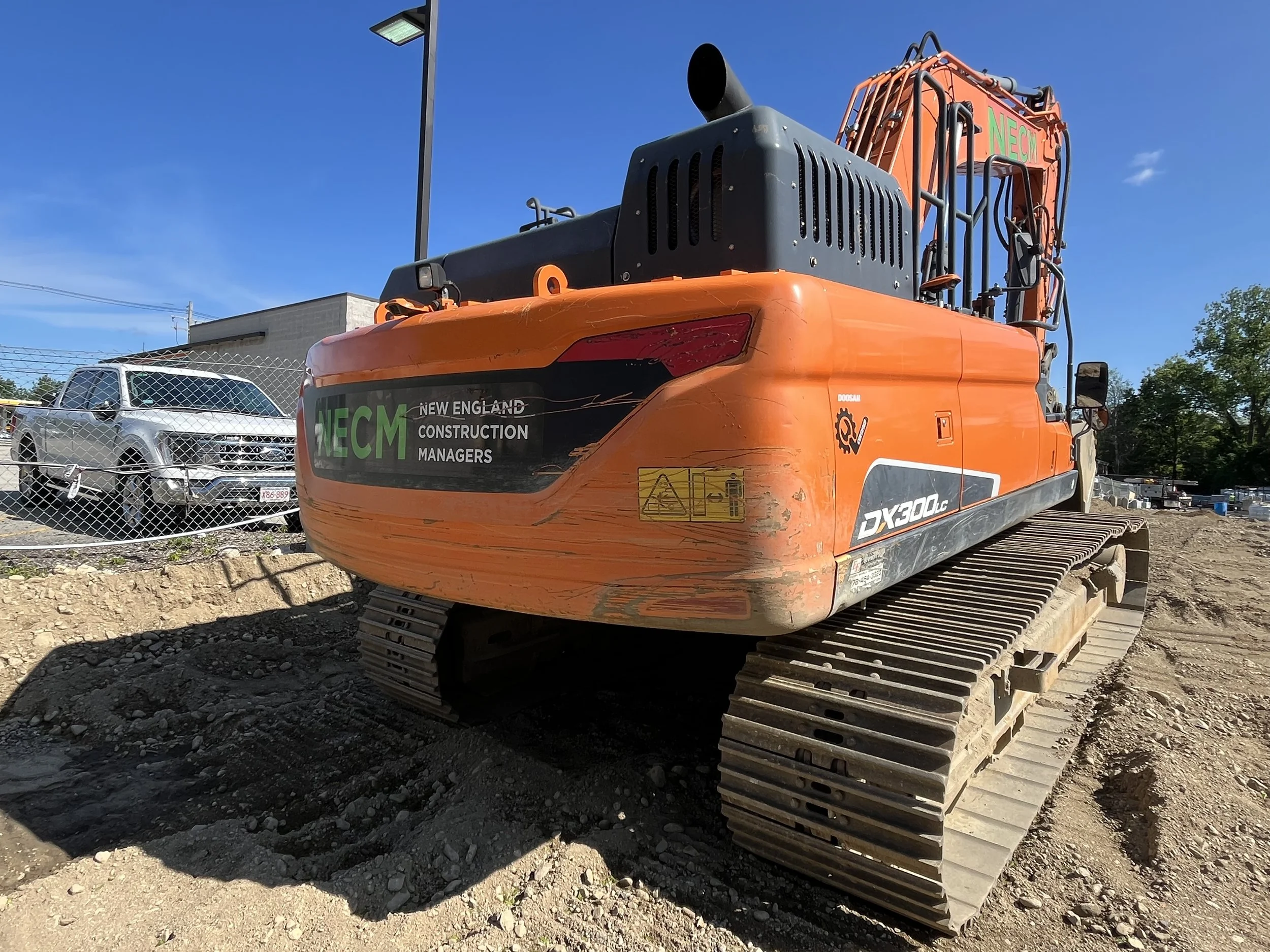 2021 Doosan DX300LC-5 — Doosan DX300LC-5 — Reading, Massachusetts