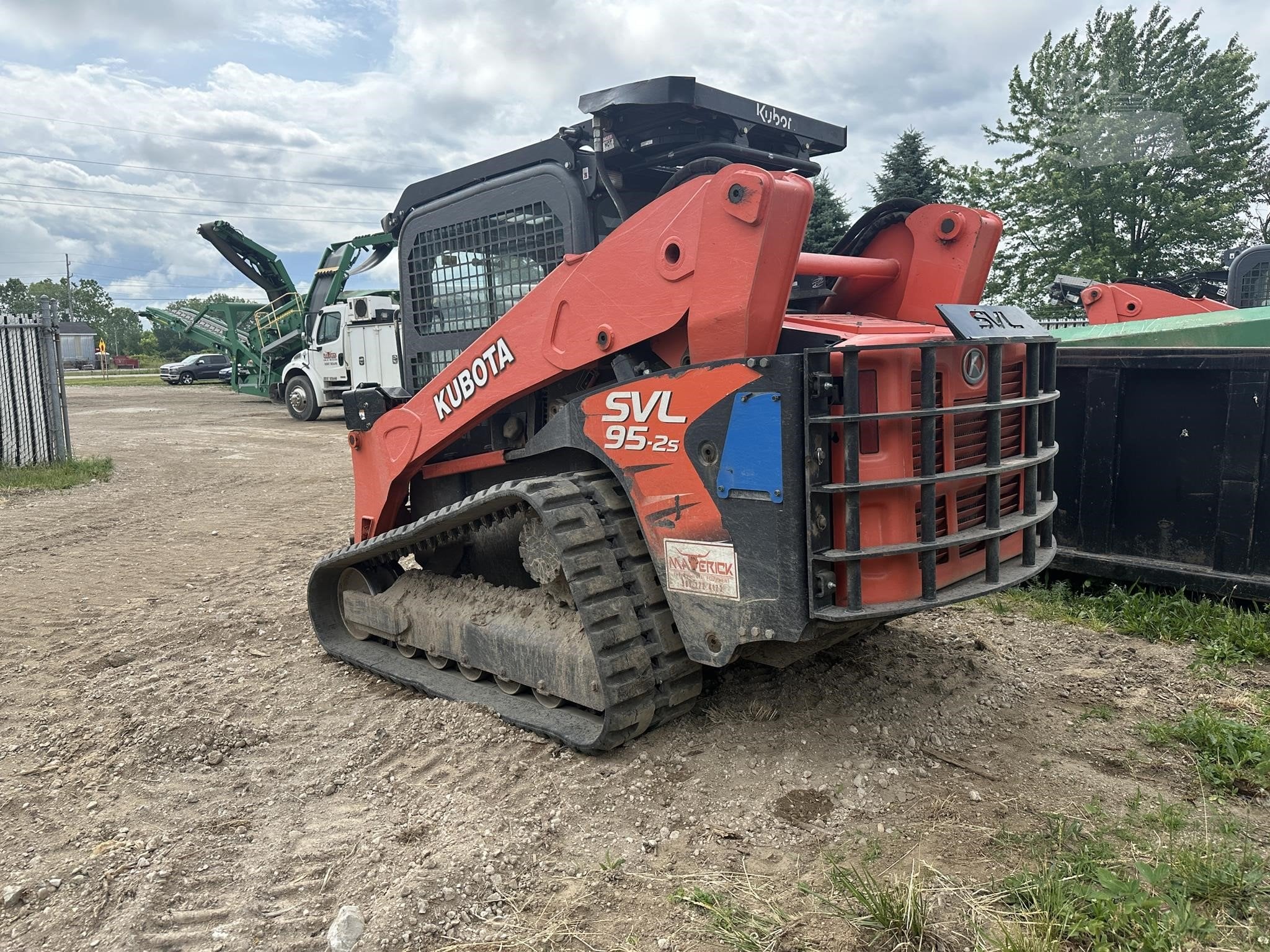 2018 Kubota SVL95-2S — Alma, Michigan — $69,990 — photo 3