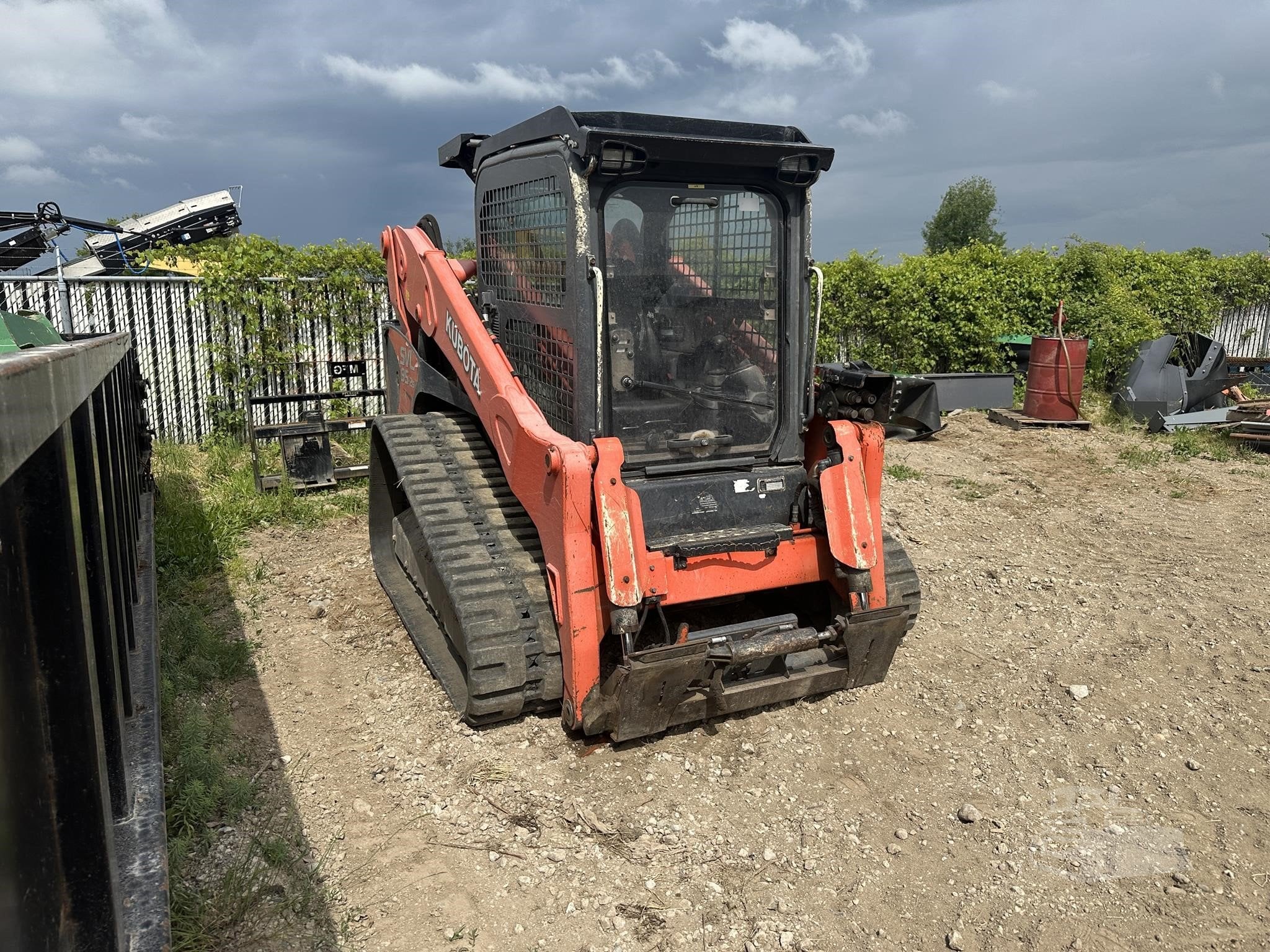 2018 Kubota SVL95-2S — Alma, Michigan — $69,990 — photo 2