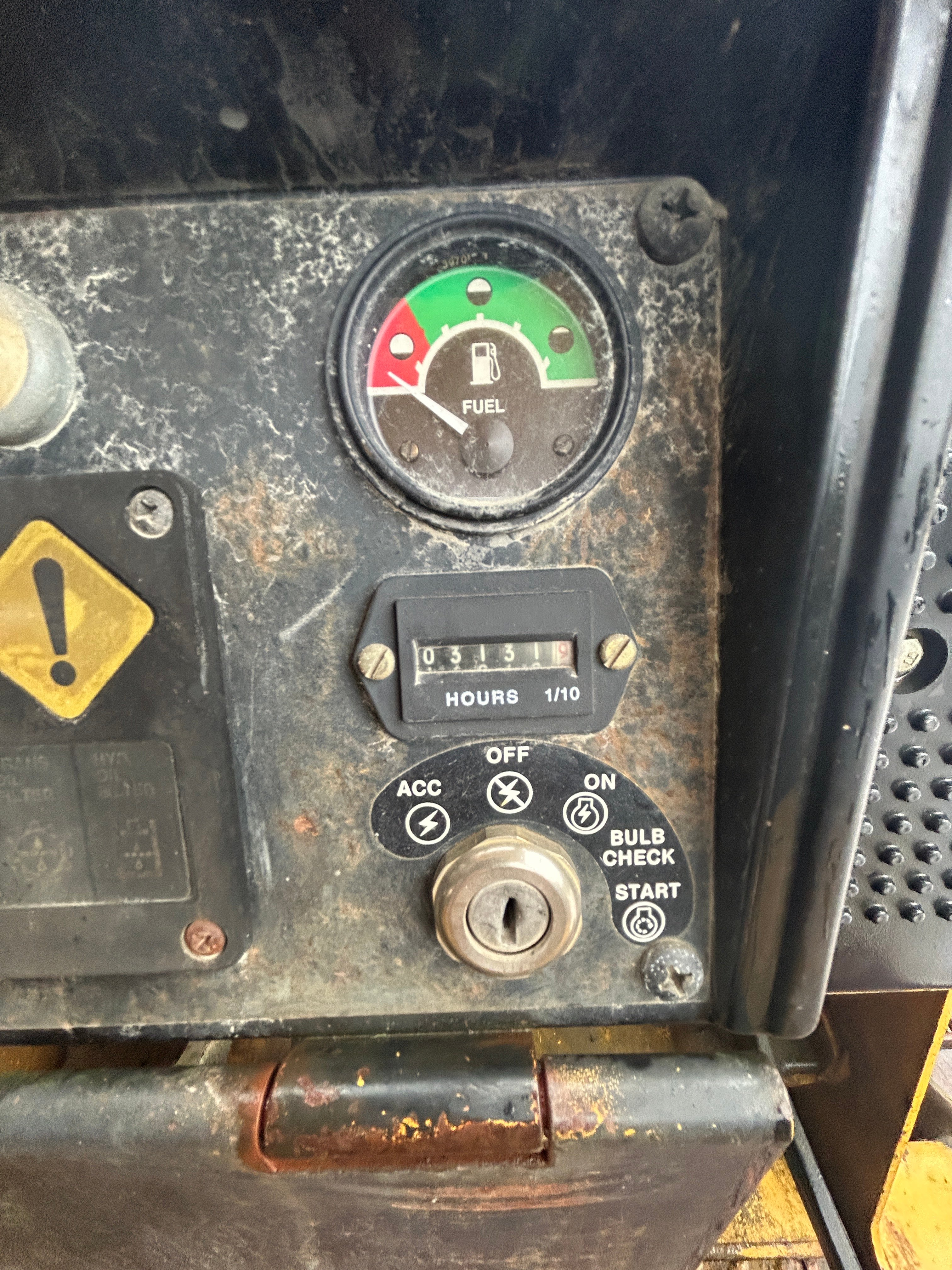 1999 John Deere 450G LT Series IV — Massachusetts — $25,000 — photo 7