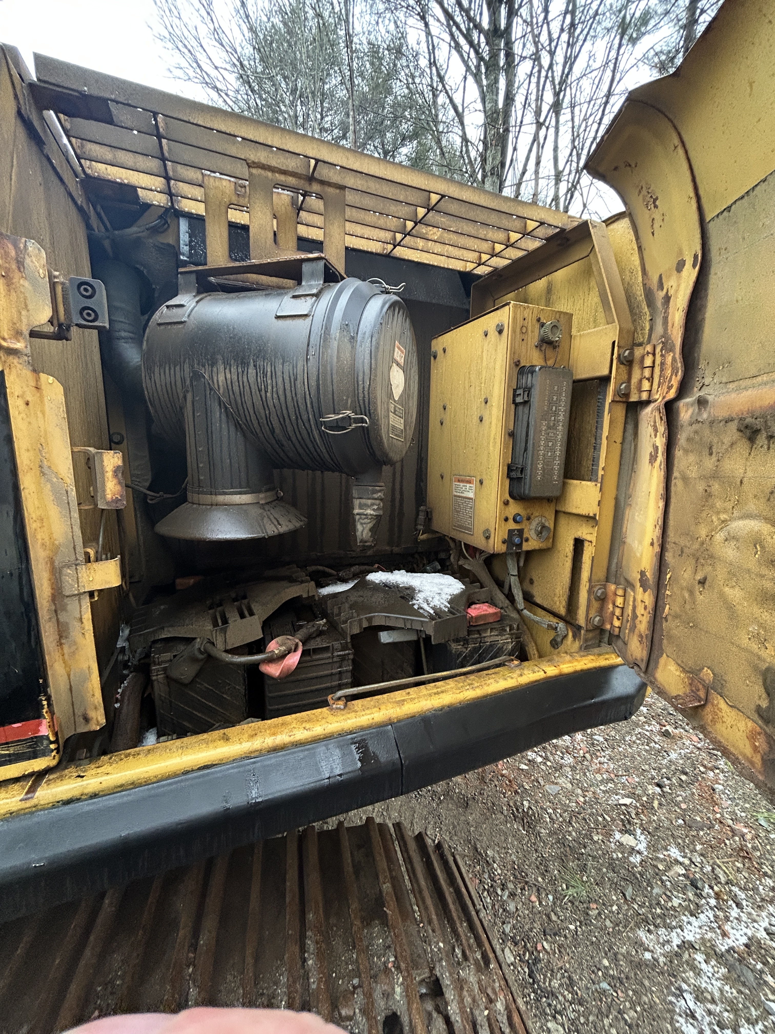 2003 Caterpillar 322C — Massachusetts — $50,000 — photo 6