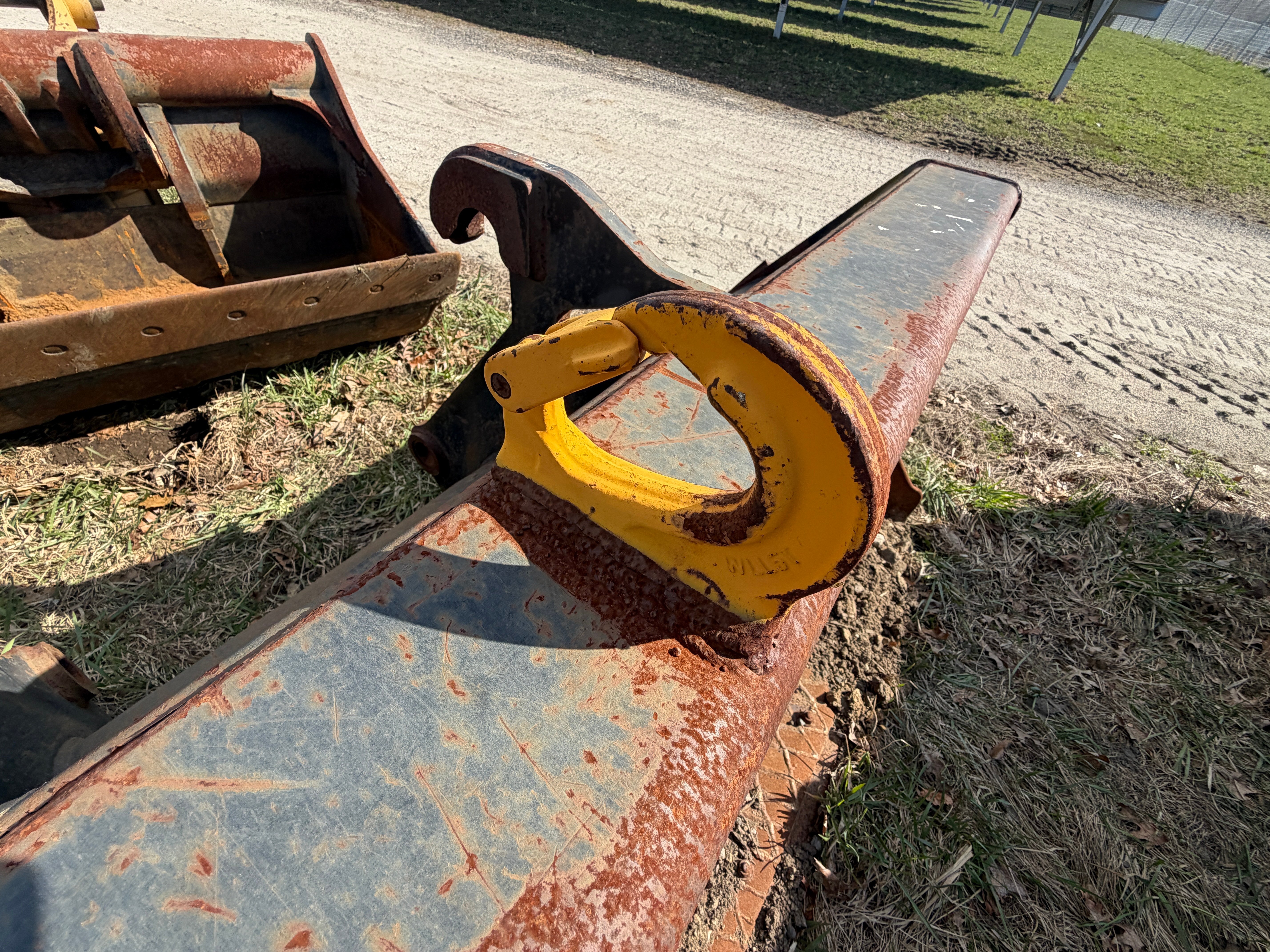 CAT Grapple Bucket — Providence, RI — $4,500 — photo 7