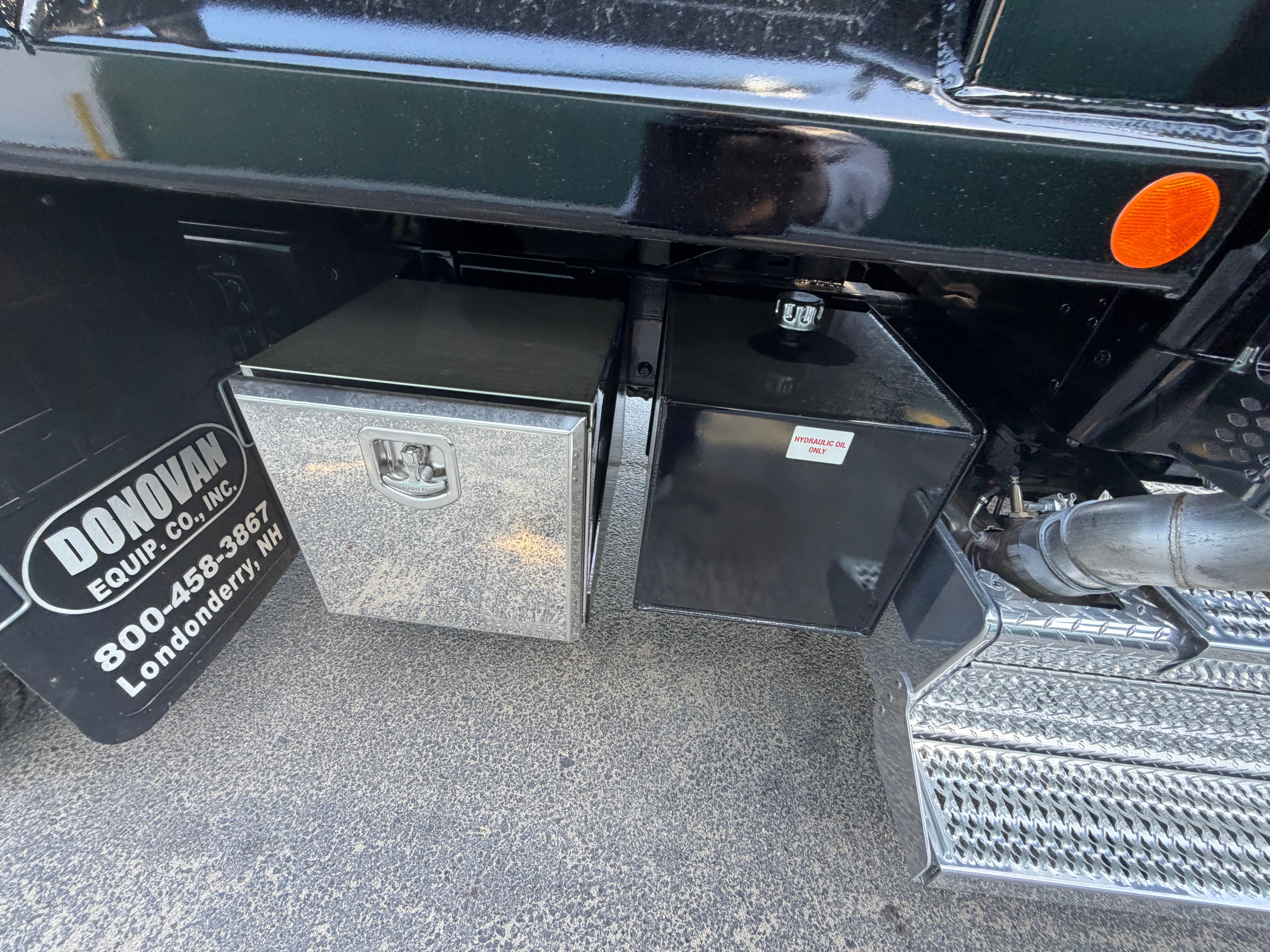 2019 Peterbilt 567 Tandem Dump — Providence, RI — photo 4
