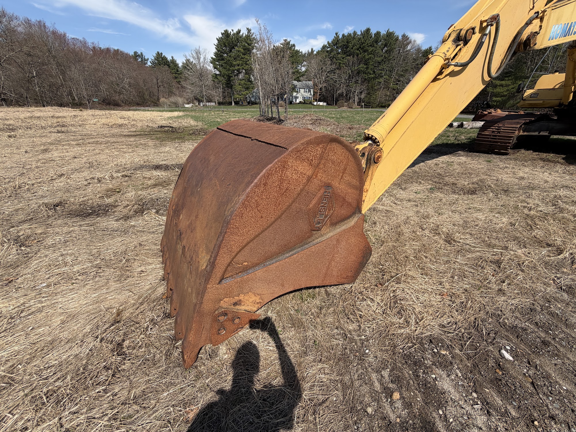 Komatsu PC400LC-7 — Middleboro, MA — $25,000 — photo 3