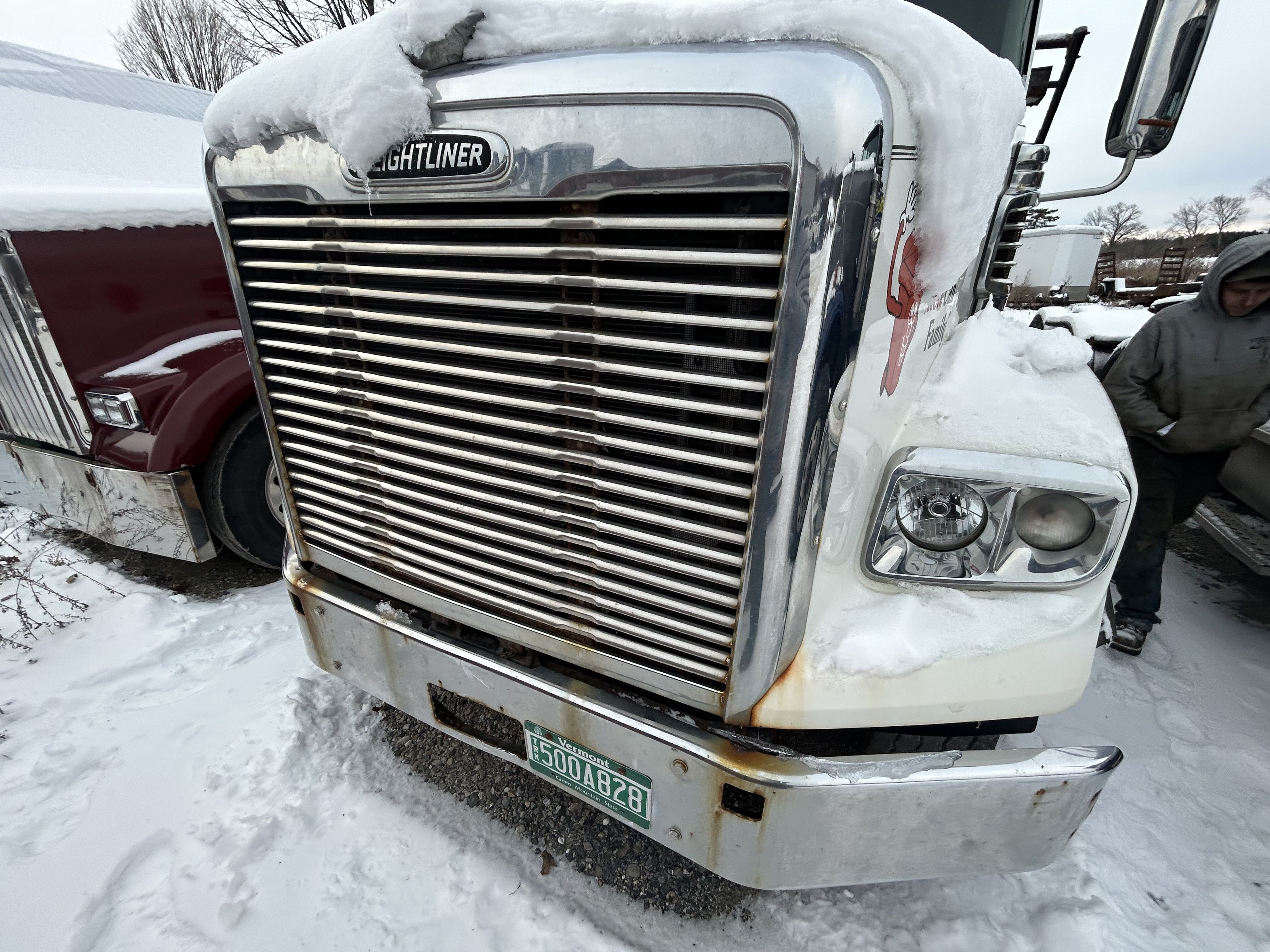 2011 Freightliner — Middleboro, VT — $20,000 — photo 7