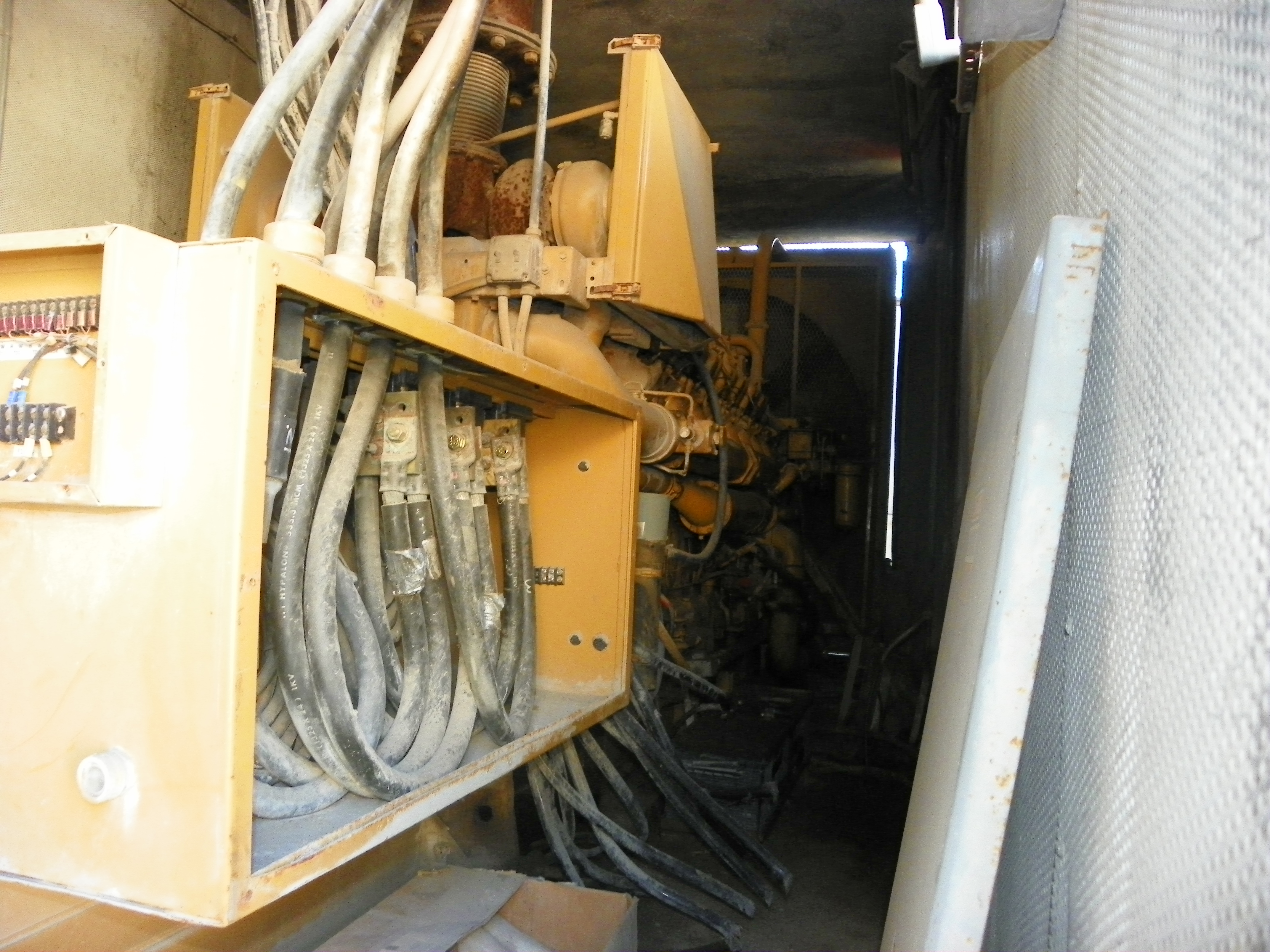 CAT D 399 1050KW GENSET SKID MOUNTED ENCLOSED ARRANGEMENT #9N1189 — photo 2