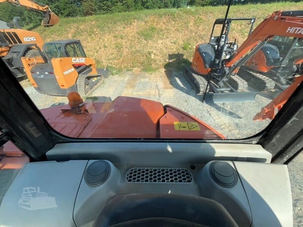 2017 Hitachi ZX75US-5B — Savannah, Georgia — $67,000 — photo 8