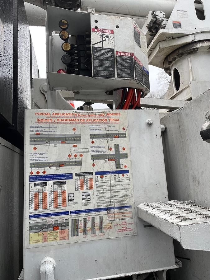 Ford F 750 Altec 75' Boom Lift — $55,000 — photo 9