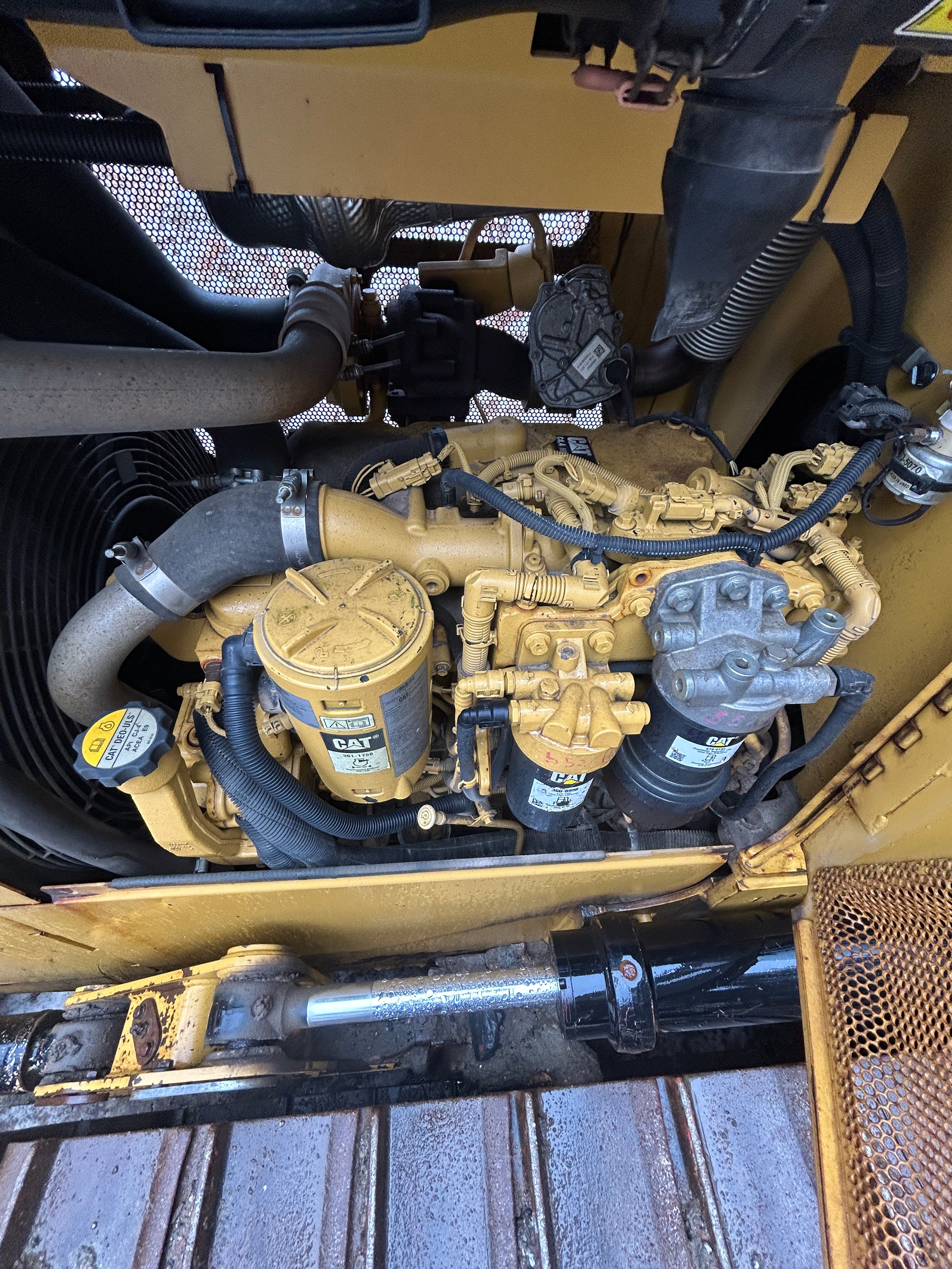 2017 Caterpillar D5K2 LGP — Middleboro, Massachusetts — $90,000 — photo 2