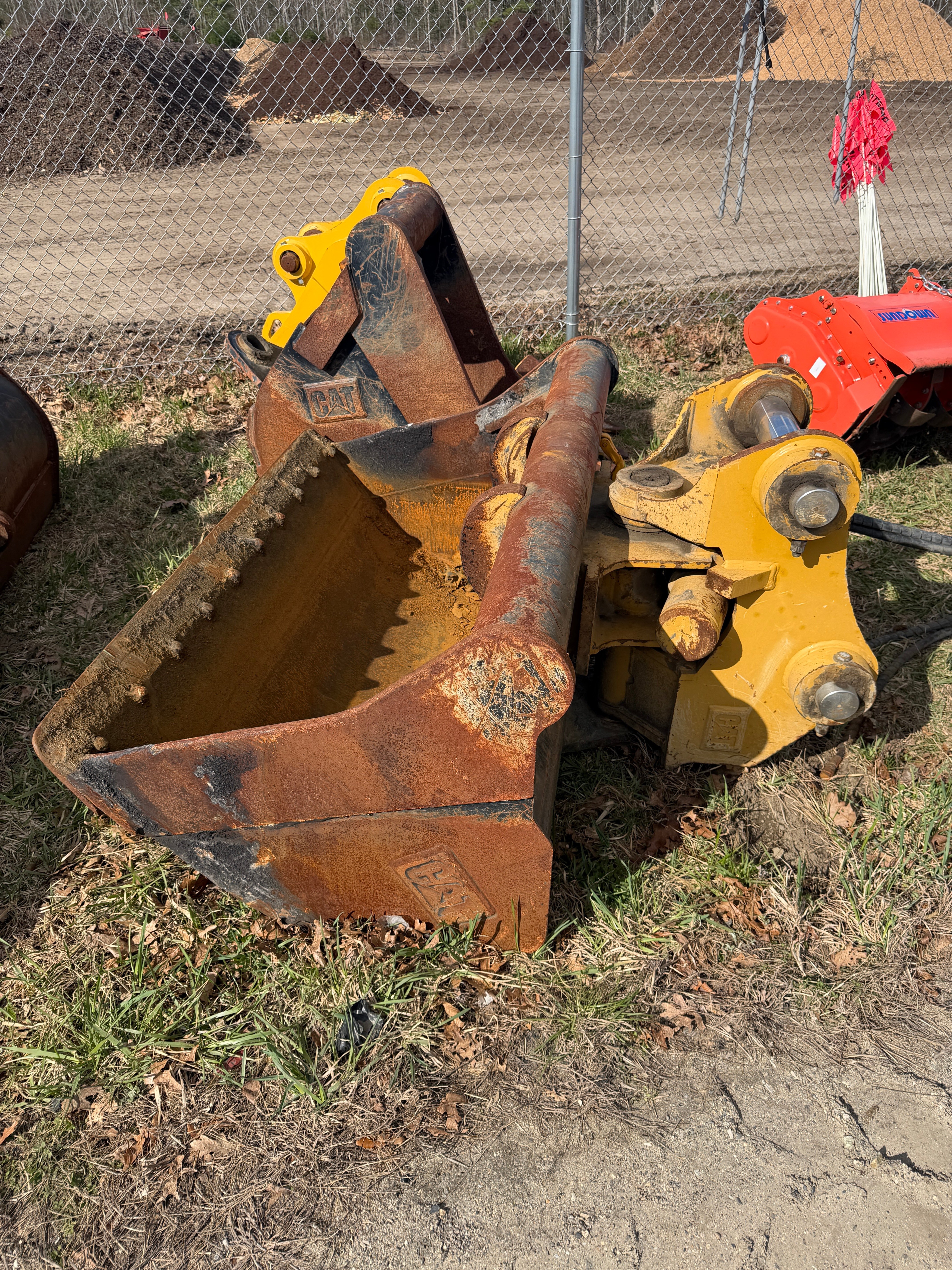 CAT Tilt Bucket — Providence, RI — $5,000 — photo 9