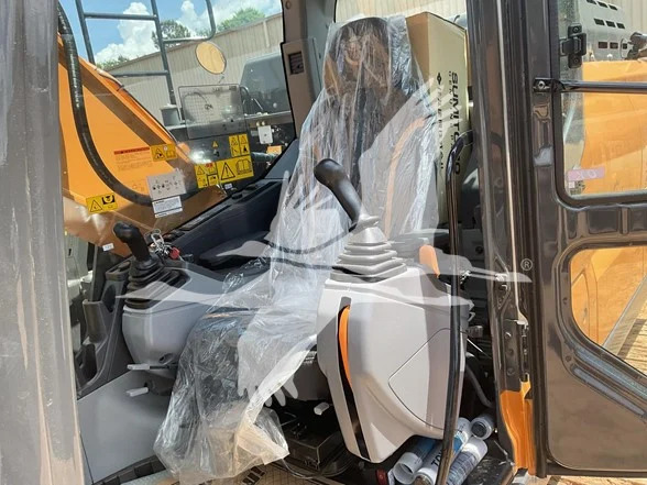 2025 CASE CX300E EX221M — photo 5