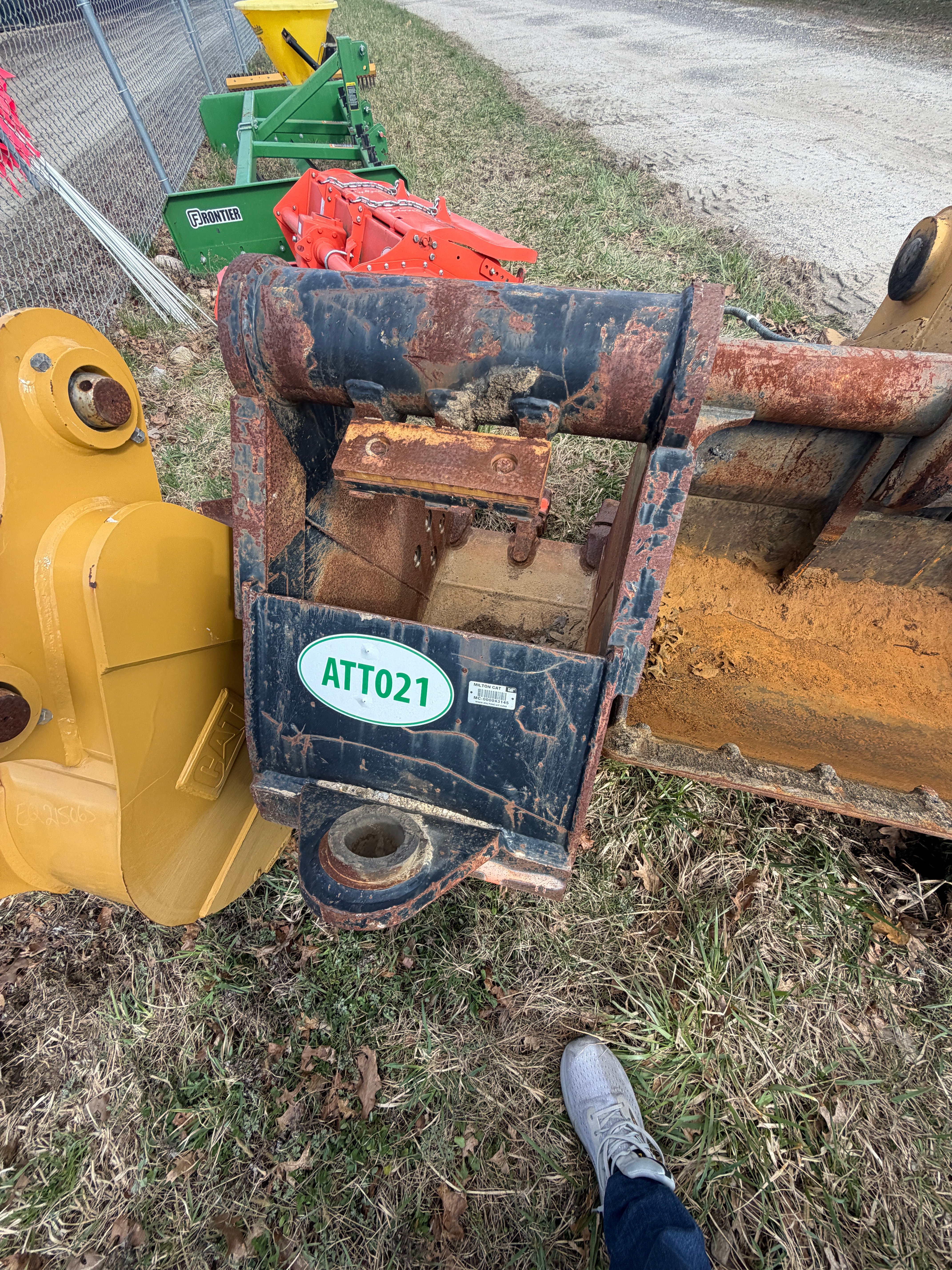 CAT 24in Trenching Bucket — Providence, RI — $3,000 — photo 4