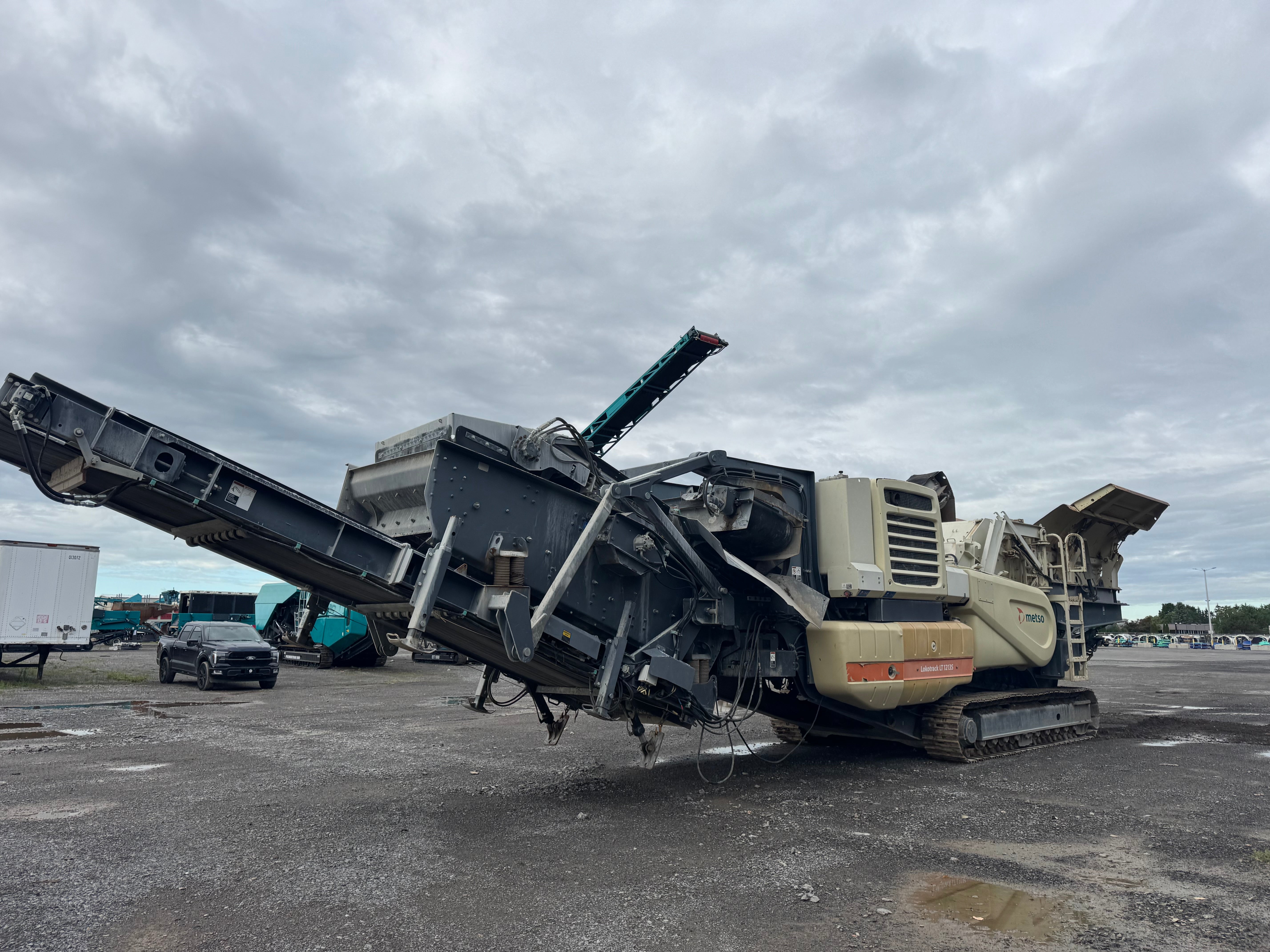 2017 METSO LT1213S — $425,000 — photo 2