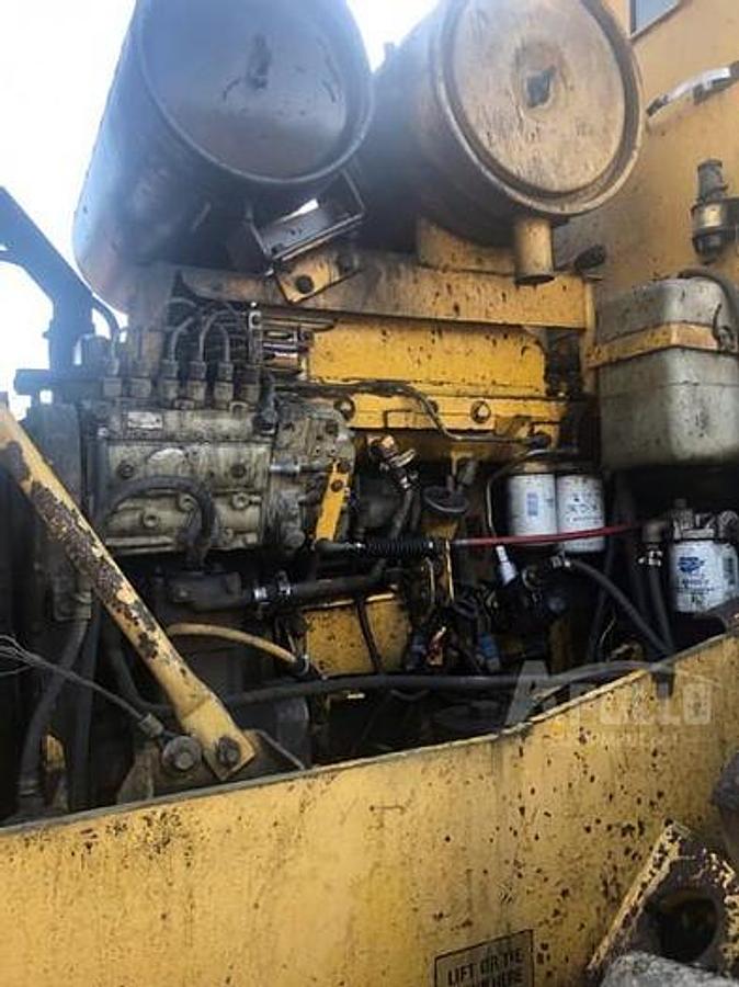 Komatsu 420 — Miami, Florida — $27,000 — photo 6