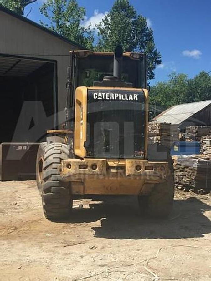 CAT 924G — $63,000 — photo 2