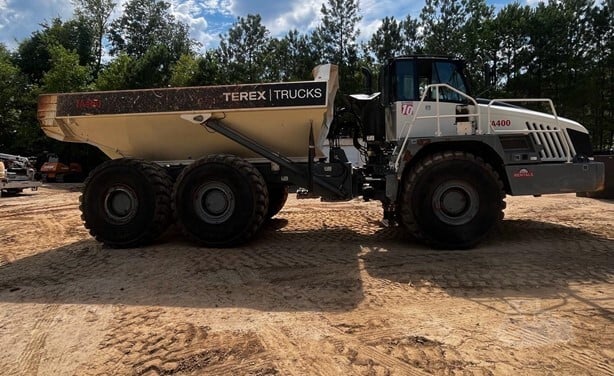 2021 Terex TA400 — Wilson, North Carolina — $185,000 — photo 2