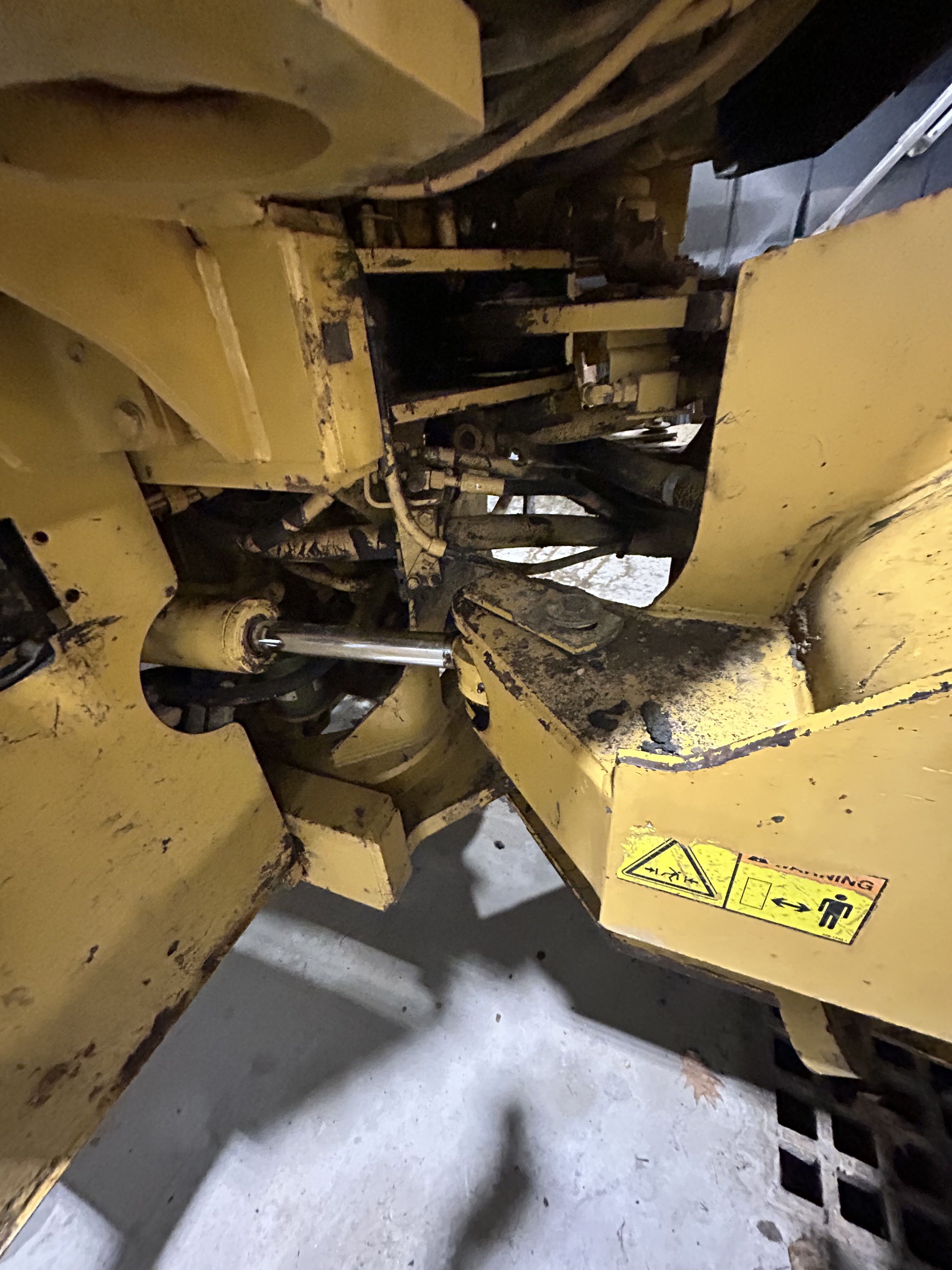 Caterpillar 950H — Middleboro, VT — $45,000 — photo 7