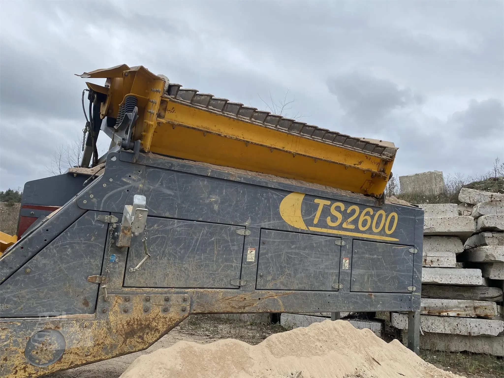 2017 Tesab TS2600 — Alma, Michigan — $199,000 — photo 7