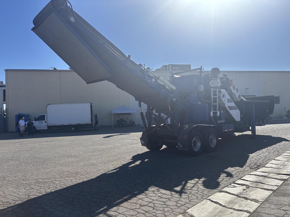 2006 Peterson 2400B — $159,000 — photo 5