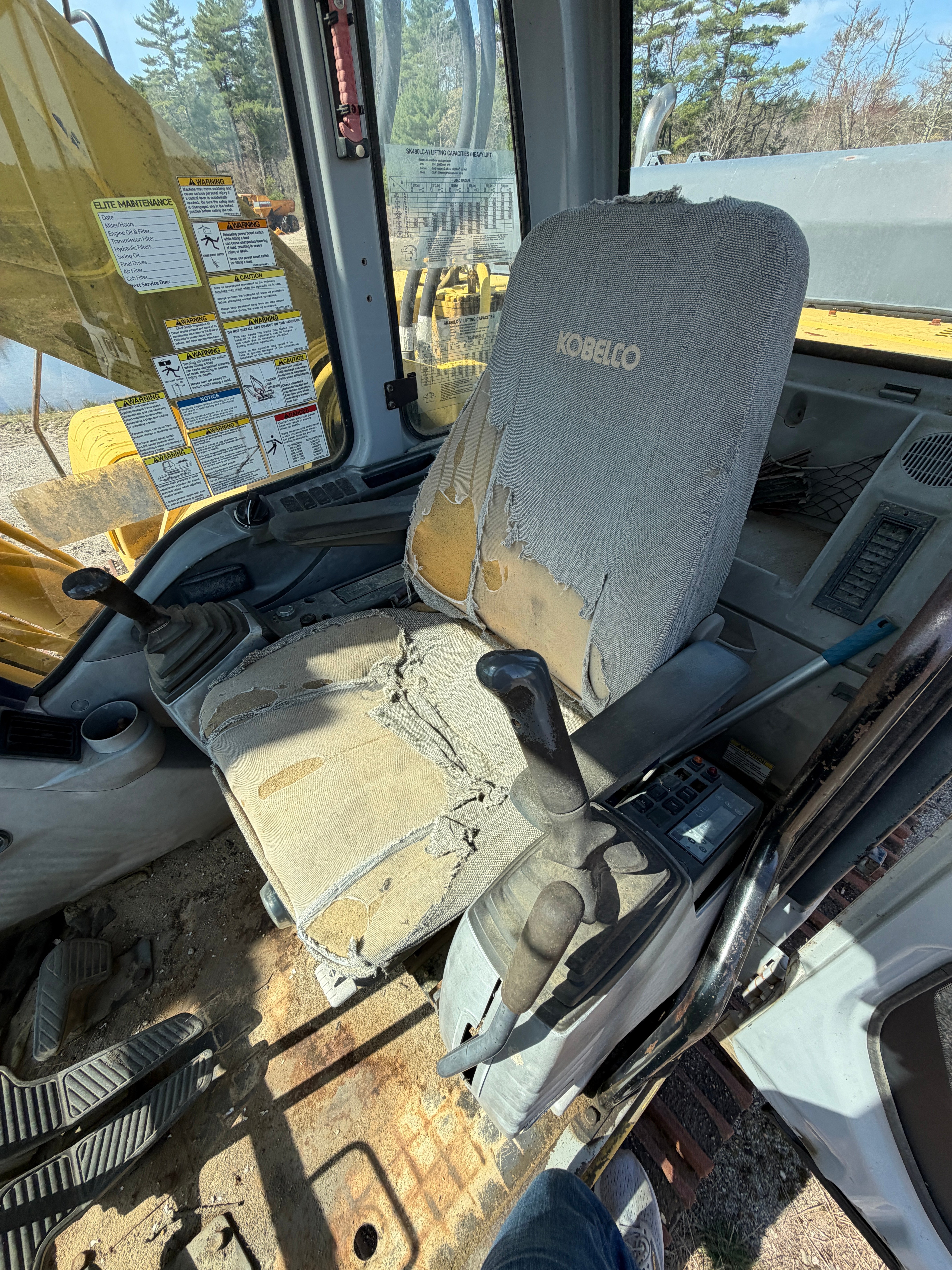 Kobelco SK480LC — Middleboro, MA — $65,000 — photo 8