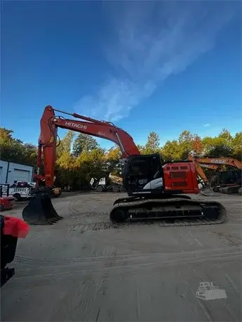 2023 Hitachi ZX345US LC-6 — Raleigh, North Carolina — $249,000 — photo 2