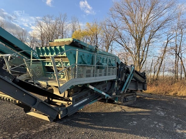 2017 Powerscreen CHIEFTAIN 1700 — Liverpool, New York — $195,000 — photo 2