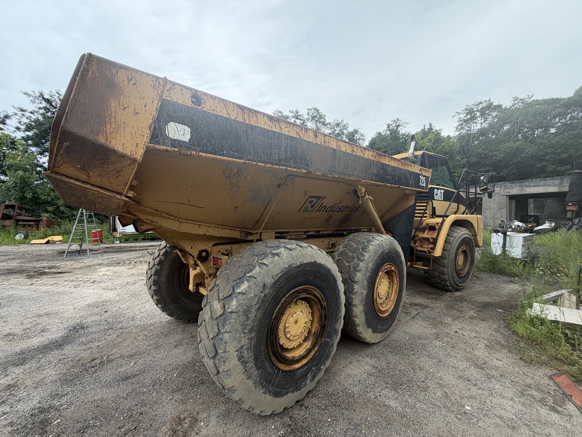 Caterpillar 725 — New York — photo 9