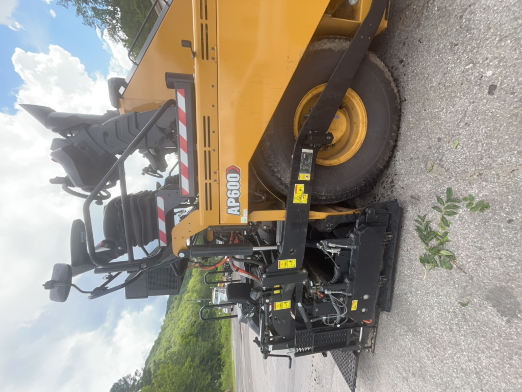 2025 Caterpillar AP600 — North Charleston, SC — $440,000 — photo 11