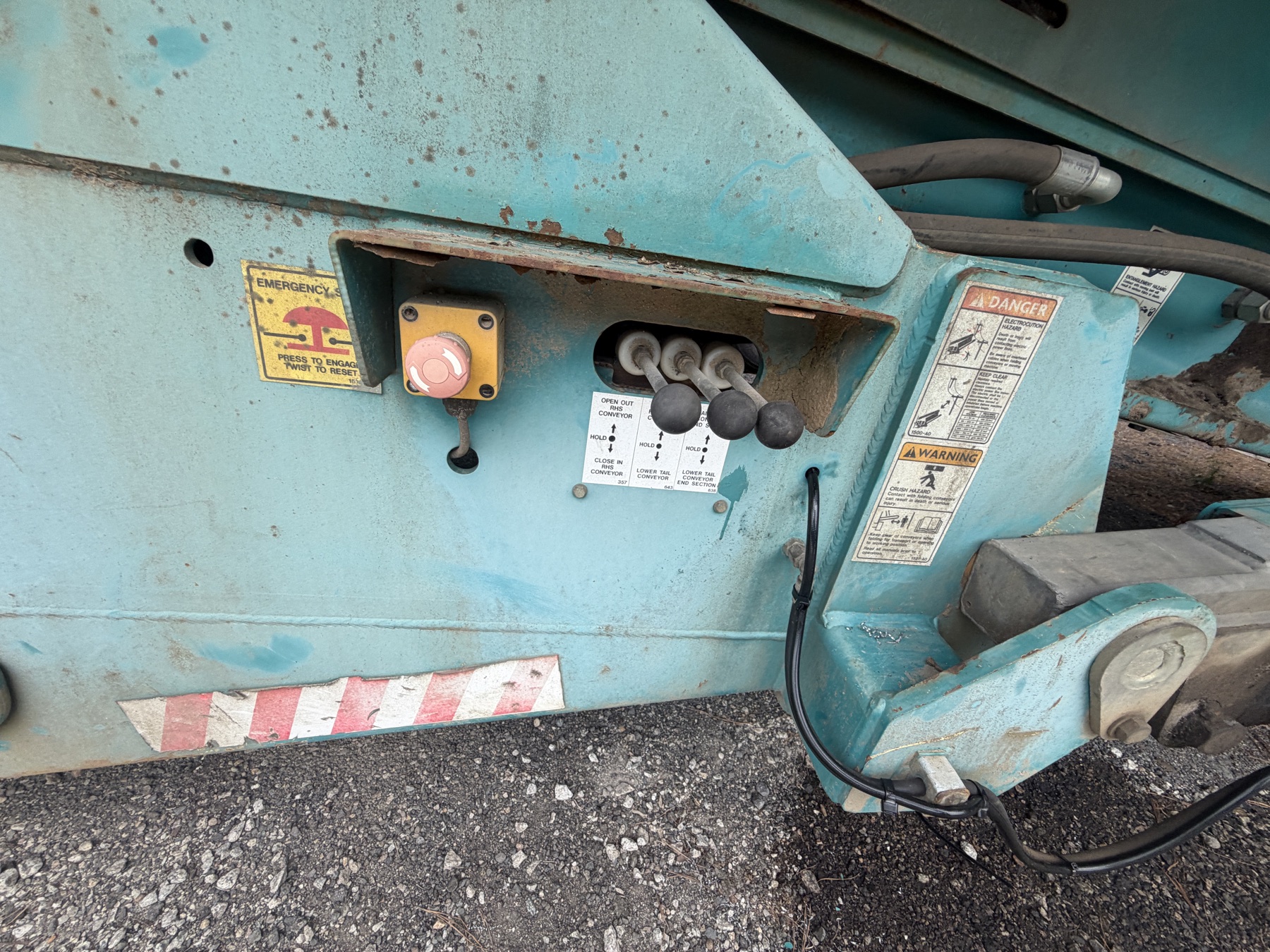 2011 Powerscreen Chieftain 2100X — Franklin, MA — photo 9