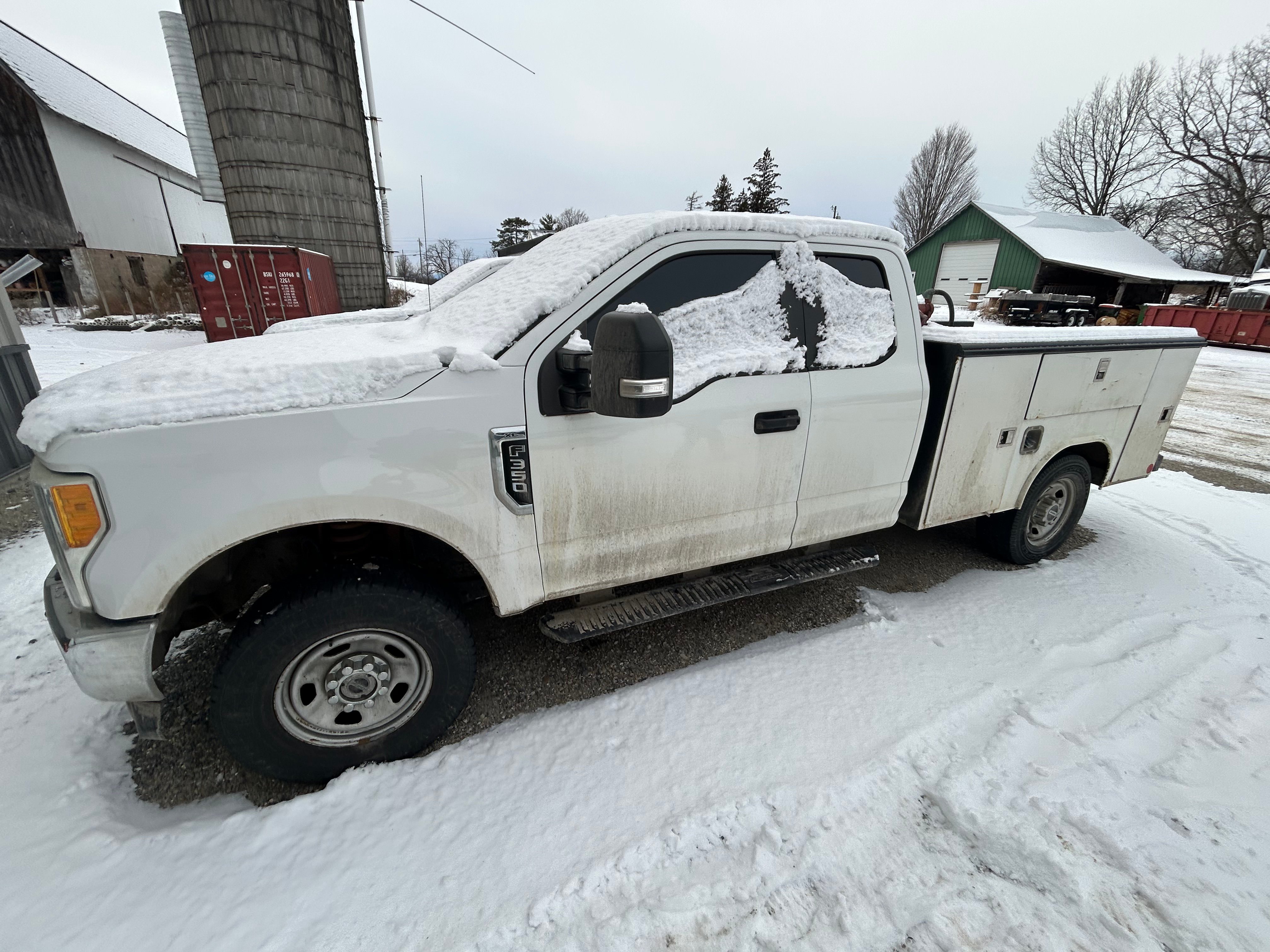 2017 Ford F350 — Middleboro, VT — $18,000 — photo 2