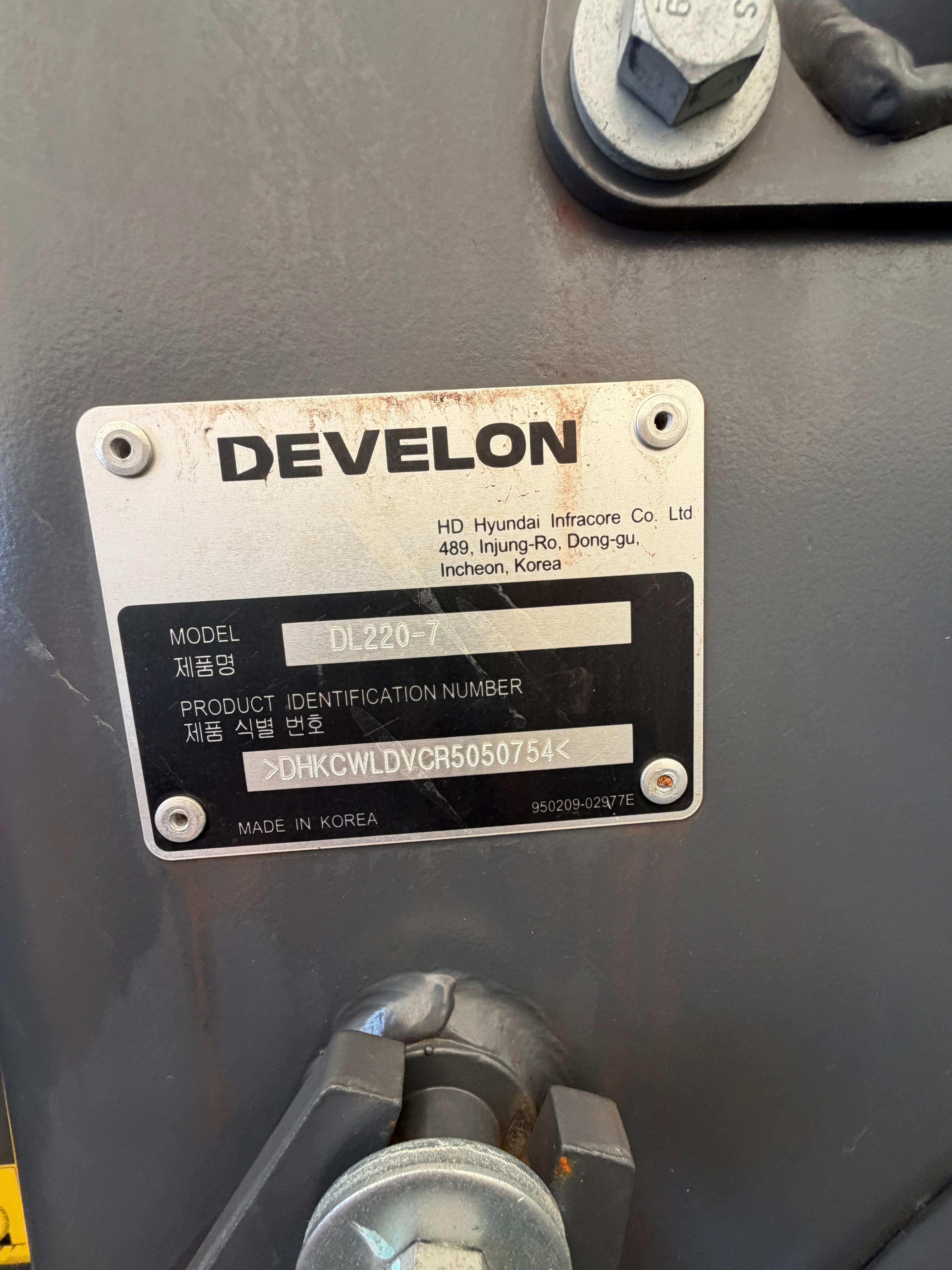 Develon DL220 — photo 5