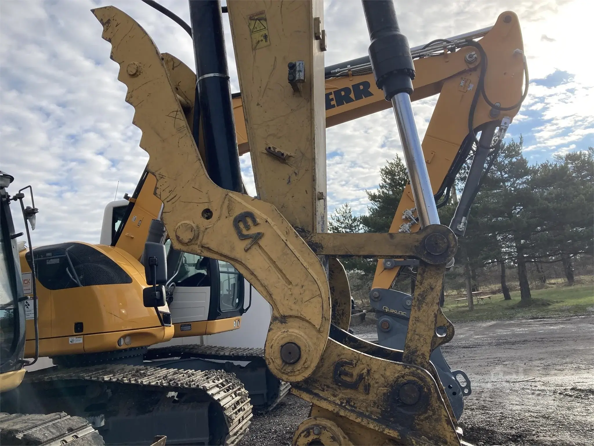 2013 Caterpillar 311DLRR — $92,000 — photo 11