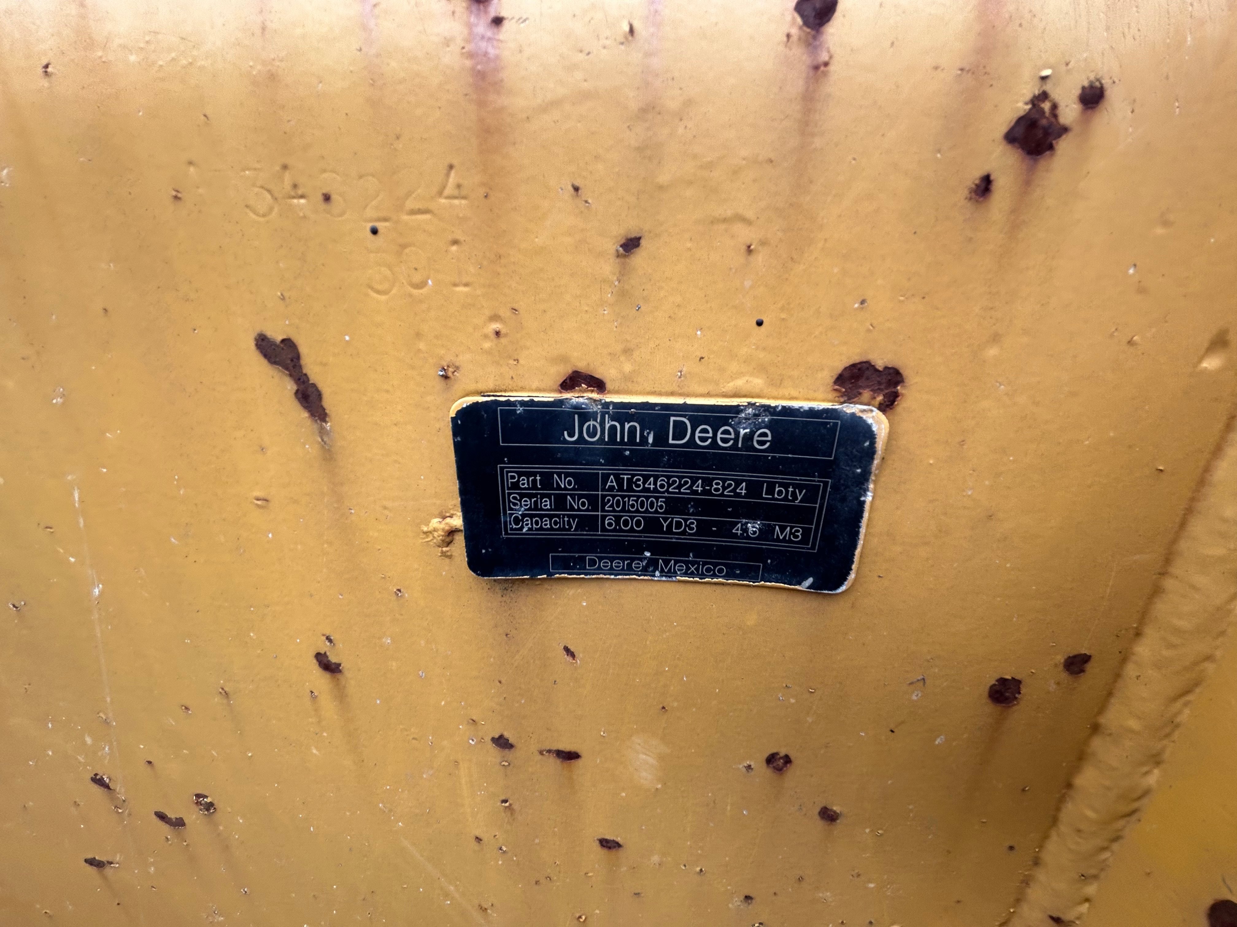 John Deere 824K — photo 4