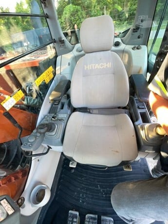 2019 Hitachi ZX130K-6 — Columbia, South Carolina — $112,000 — photo 3