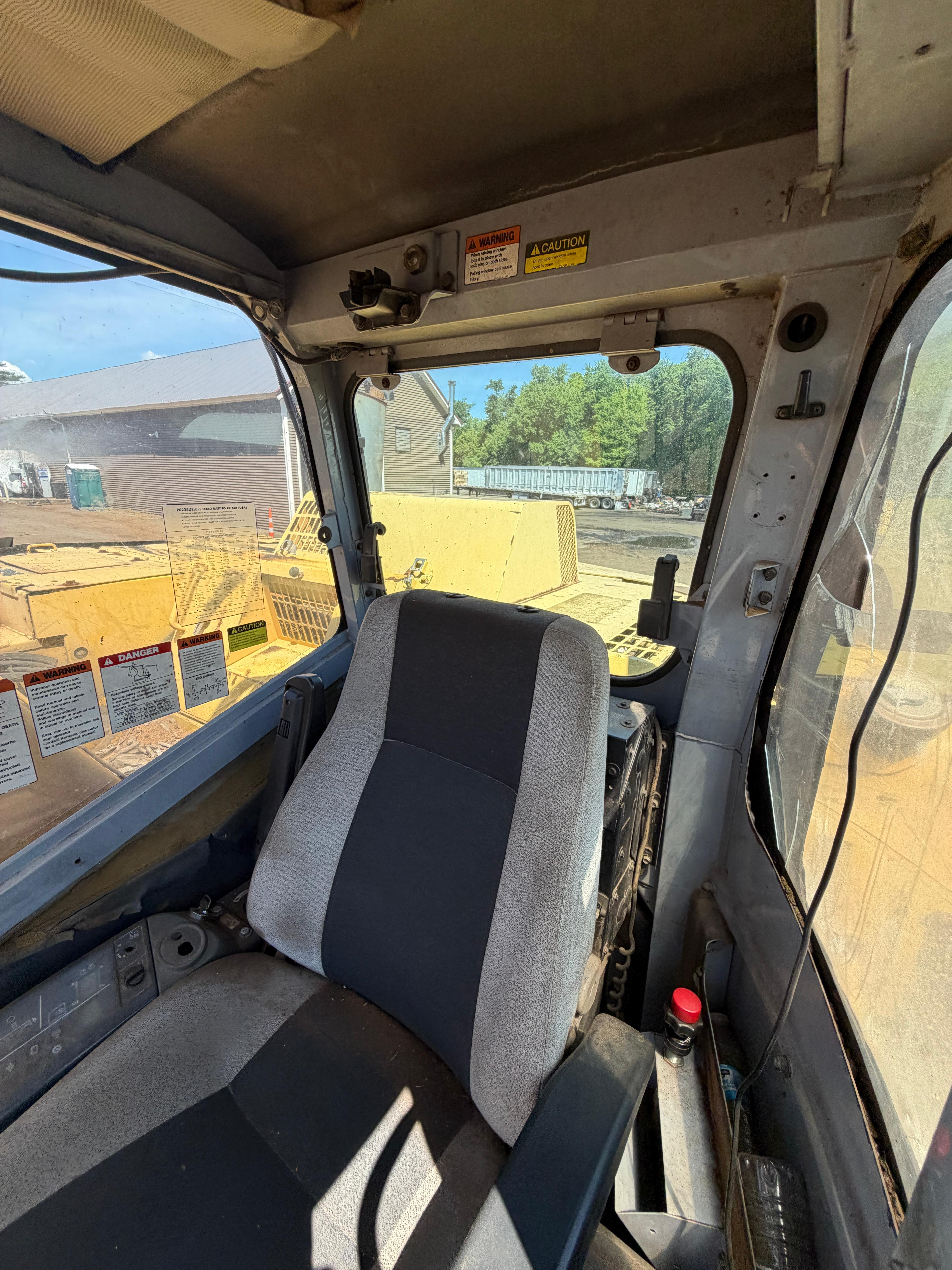 Komatsu PC228 — Ellington, CT — $20,000 — photo 2
