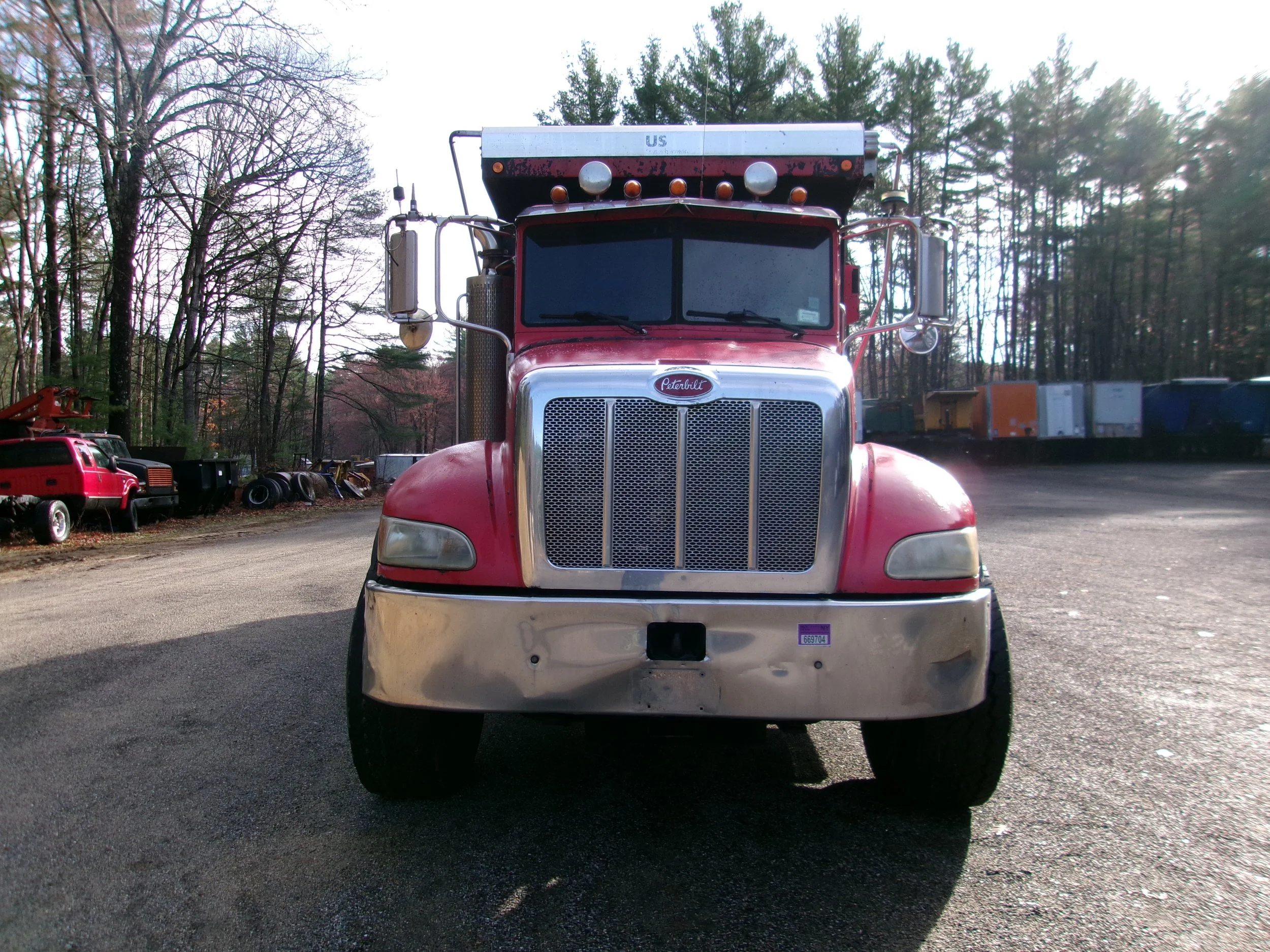 2007 Peterbilt 335 — Reading, Massachusetts — $34,900 — photo 2